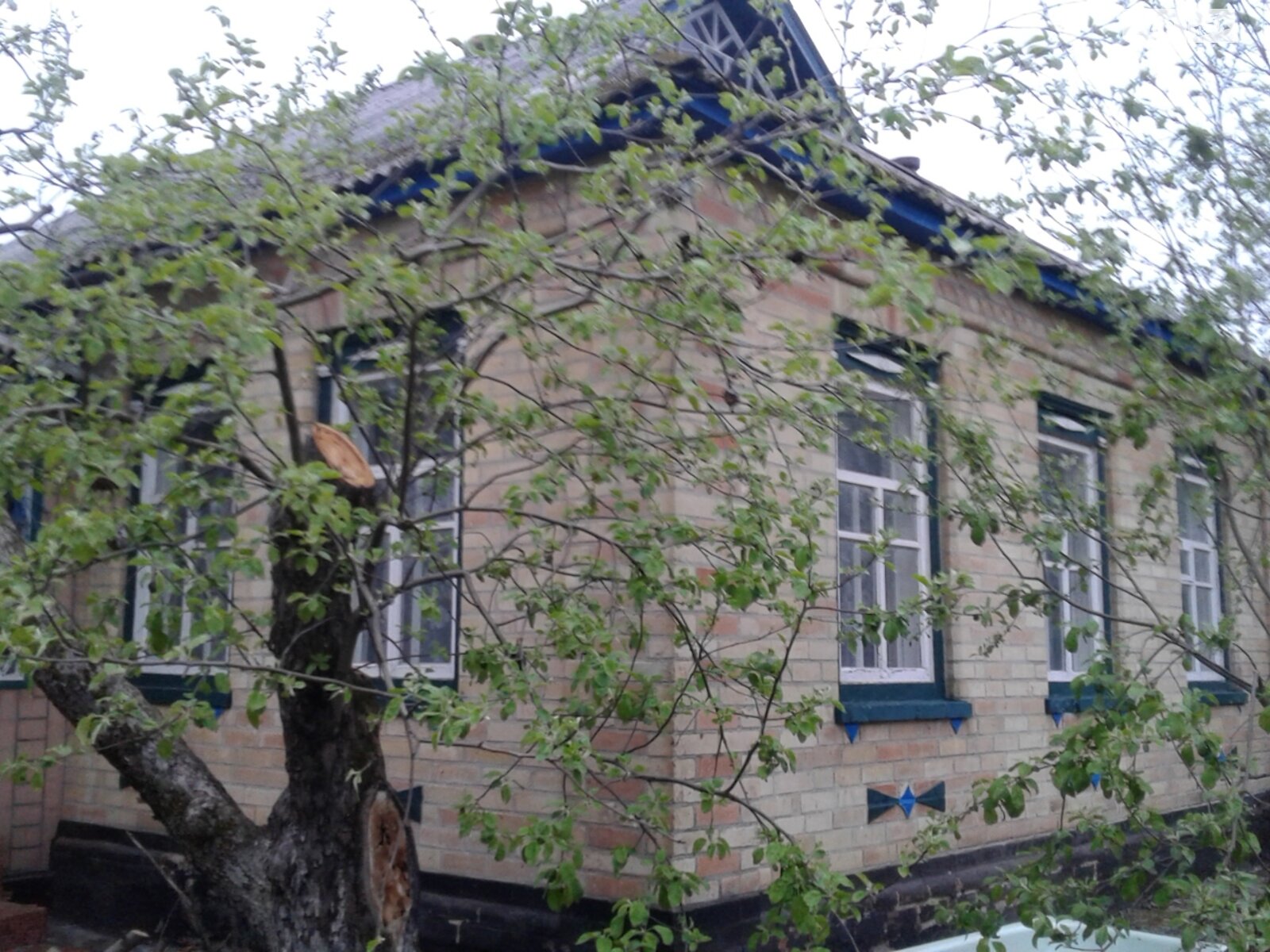 одноэтажный дом веранда, 97.4 кв. м, дерево и кирпич. Продажа в Драбовке фото 1
