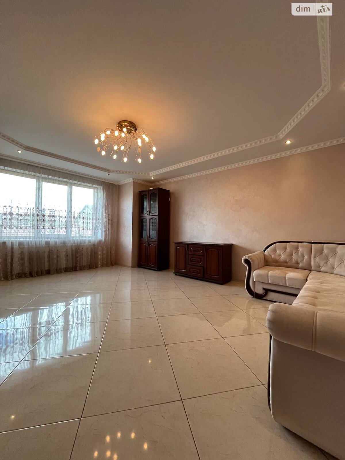 двухэтажный дом с верандой, 243 кв. м, кирпич. Продажа в Драгомирчанах фото 1 двухэтажный дом с верандой, 243 кв. м, кирпич. Продажа в Драгомирчанах фото 1