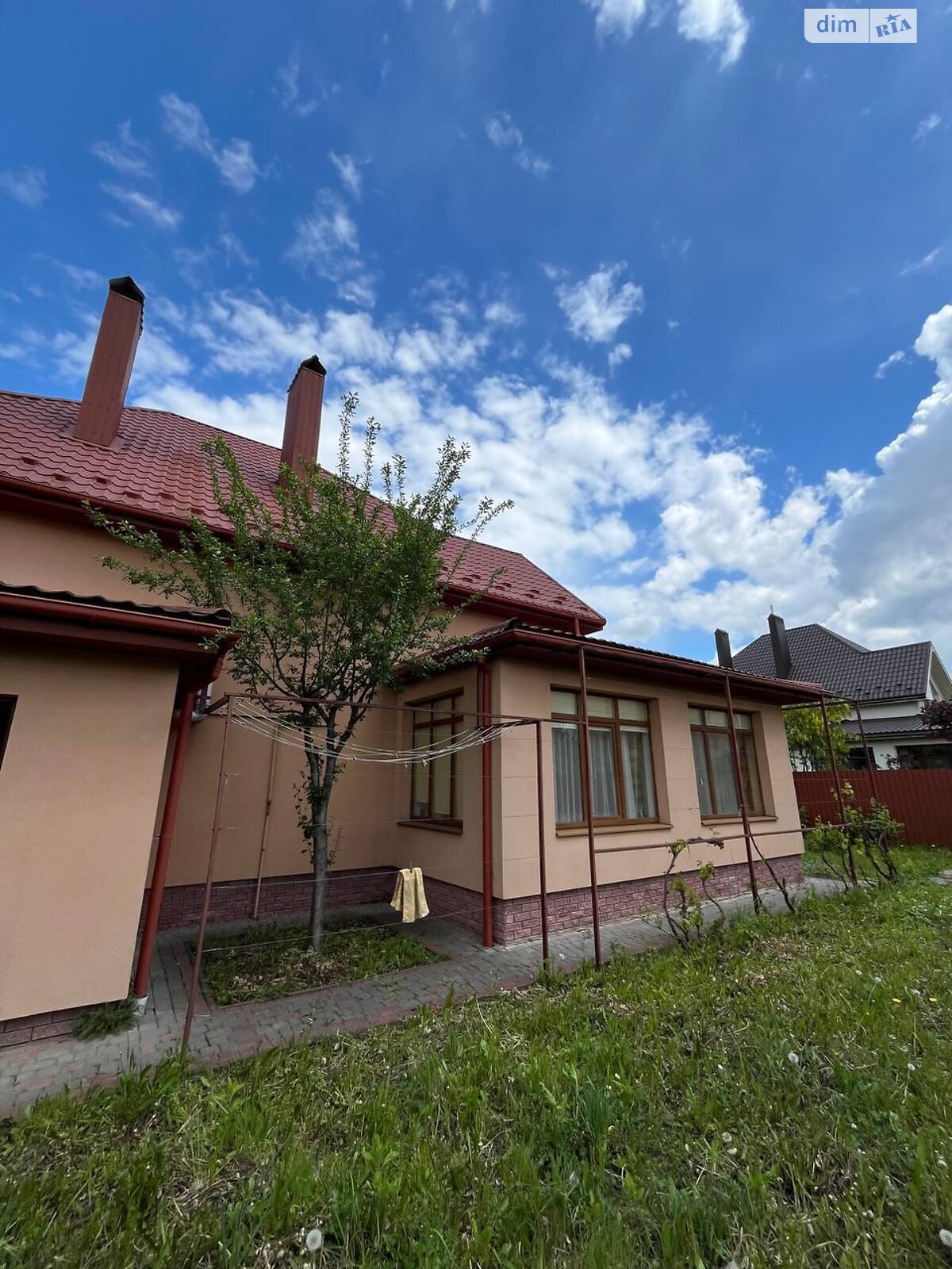 двухэтажный дом с верандой, 243 кв. м, кирпич. Продажа в Драгомирчанах фото 1 двухэтажный дом с верандой, 243 кв. м, кирпич. Продажа в Драгомирчанах фото 1