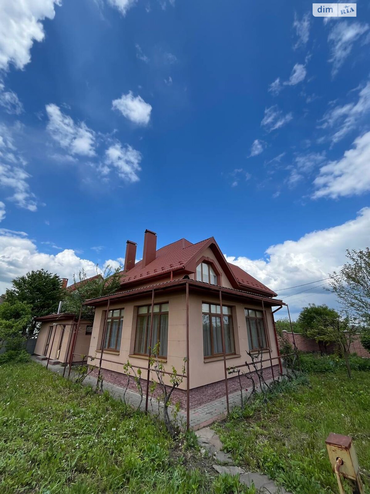 двухэтажный дом с верандой, 243 кв. м, кирпич. Продажа в Драгомирчанах фото 1 двухэтажный дом с верандой, 243 кв. м, кирпич. Продажа в Драгомирчанах фото 1