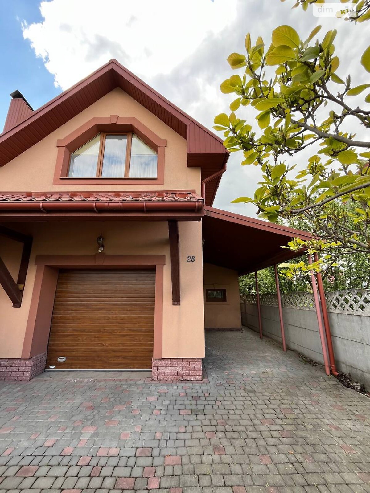 двухэтажный дом с верандой, 243 кв. м, кирпич. Продажа в Драгомирчанах фото 1 двухэтажный дом с верандой, 243 кв. м, кирпич. Продажа в Драгомирчанах фото 1