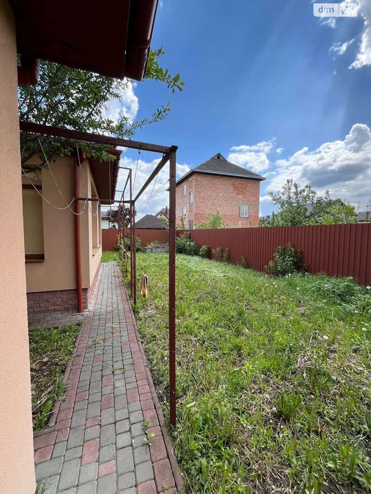 двухэтажный дом с верандой, 243 кв. м, кирпич. Продажа в Драгомирчанах фото 1 двухэтажный дом с верандой, 243 кв. м, кирпич. Продажа в Драгомирчанах фото 1
