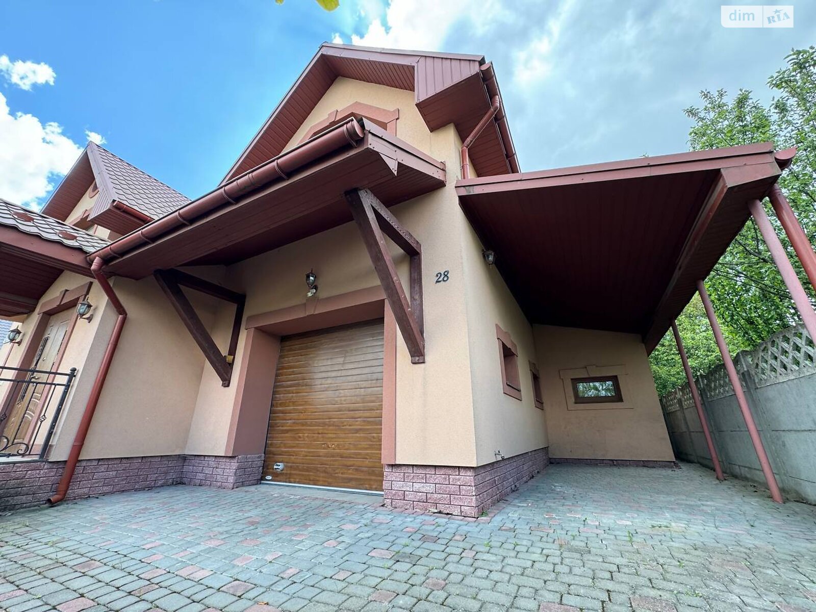 двухэтажный дом с верандой, 243.7 кв. м, кирпич. Продажа в Драгомирчанах фото 1 двухэтажный дом с верандой, 243.7 кв. м, кирпич. Продажа в Драгомирчанах фото 1