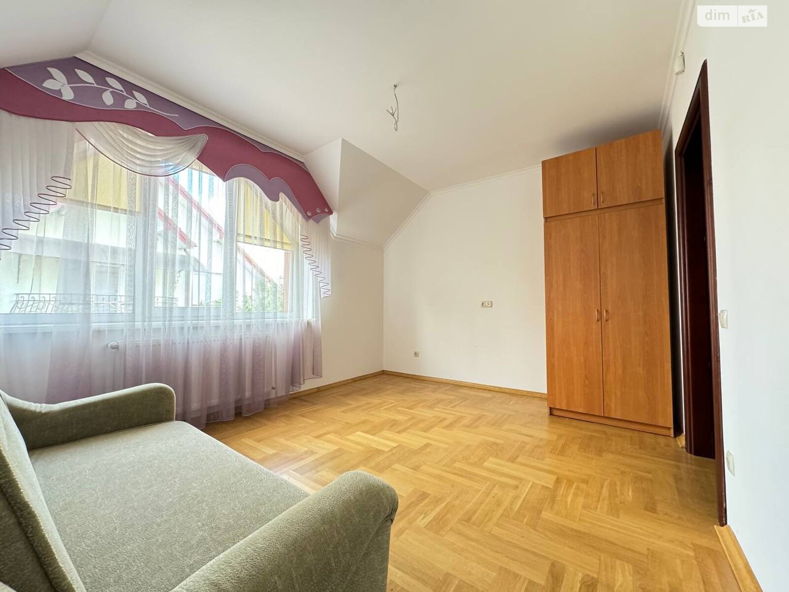двухэтажный дом с верандой, 243.7 кв. м, кирпич. Продажа в Драгомирчанах фото 1 двухэтажный дом с верандой, 243.7 кв. м, кирпич. Продажа в Драгомирчанах фото 1