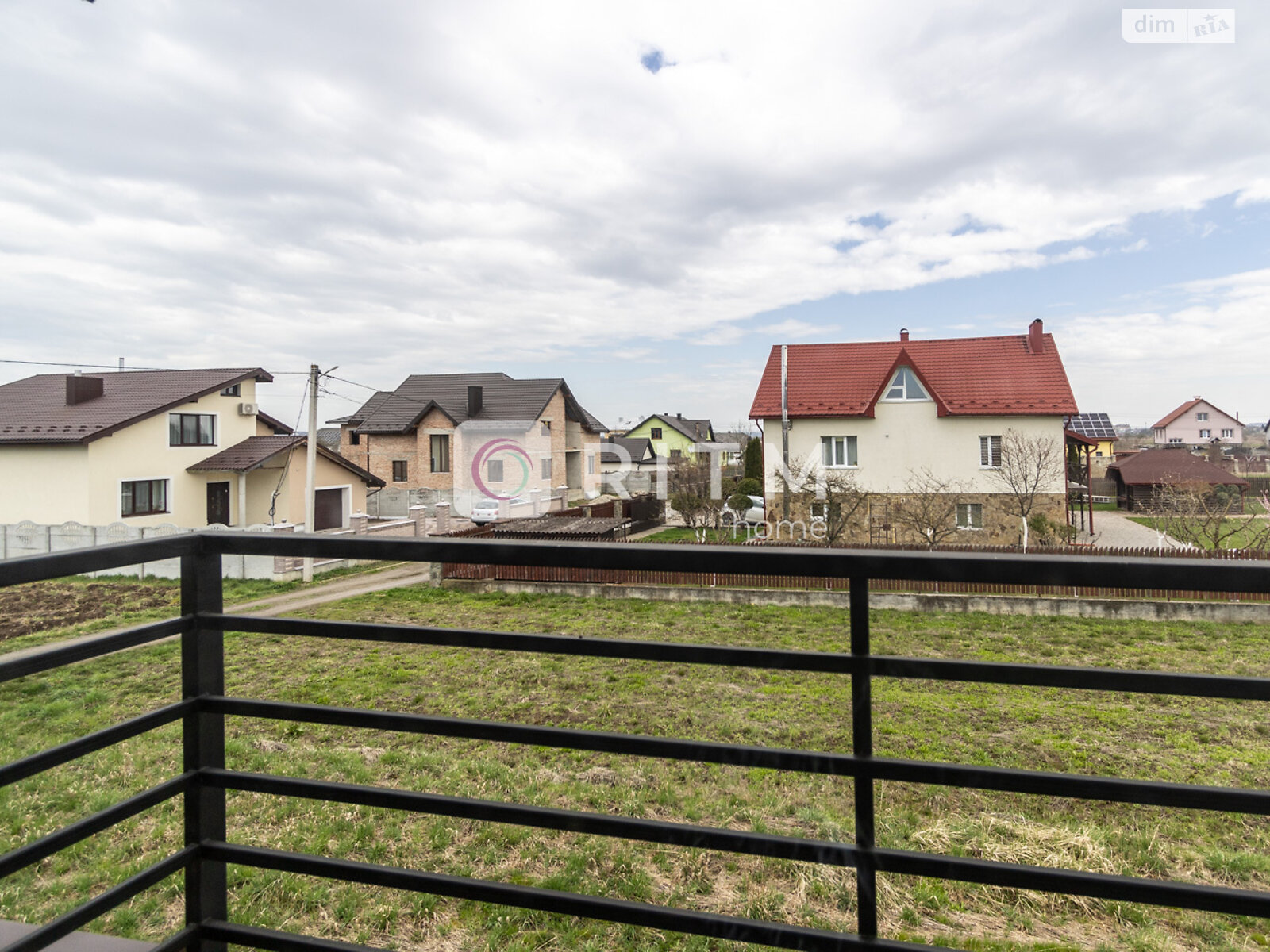 двухэтажный дом с отоплением, 137 кв. м, кирпич. Продажа в Драгомирчанах фото 1 двухэтажный дом с отоплением, 137 кв. м, кирпич. Продажа в Драгомирчанах фото 1