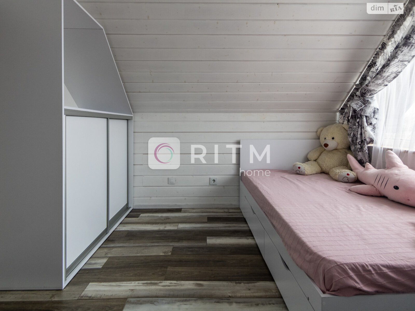 двухэтажный дом с отоплением, 137 кв. м, кирпич. Продажа в Драгомирчанах фото 1 двухэтажный дом с отоплением, 137 кв. м, кирпич. Продажа в Драгомирчанах фото 1