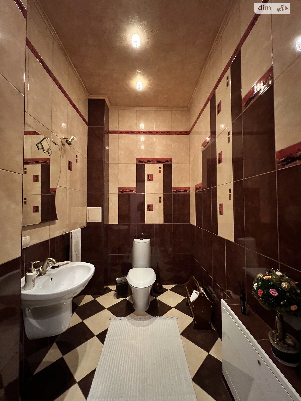 двухэтажный дом беседка, 222 кв. м, кирпич. Продажа в Драгомирчанах фото 1 двухэтажный дом беседка, 222 кв. м, кирпич. Продажа в Драгомирчанах фото 1