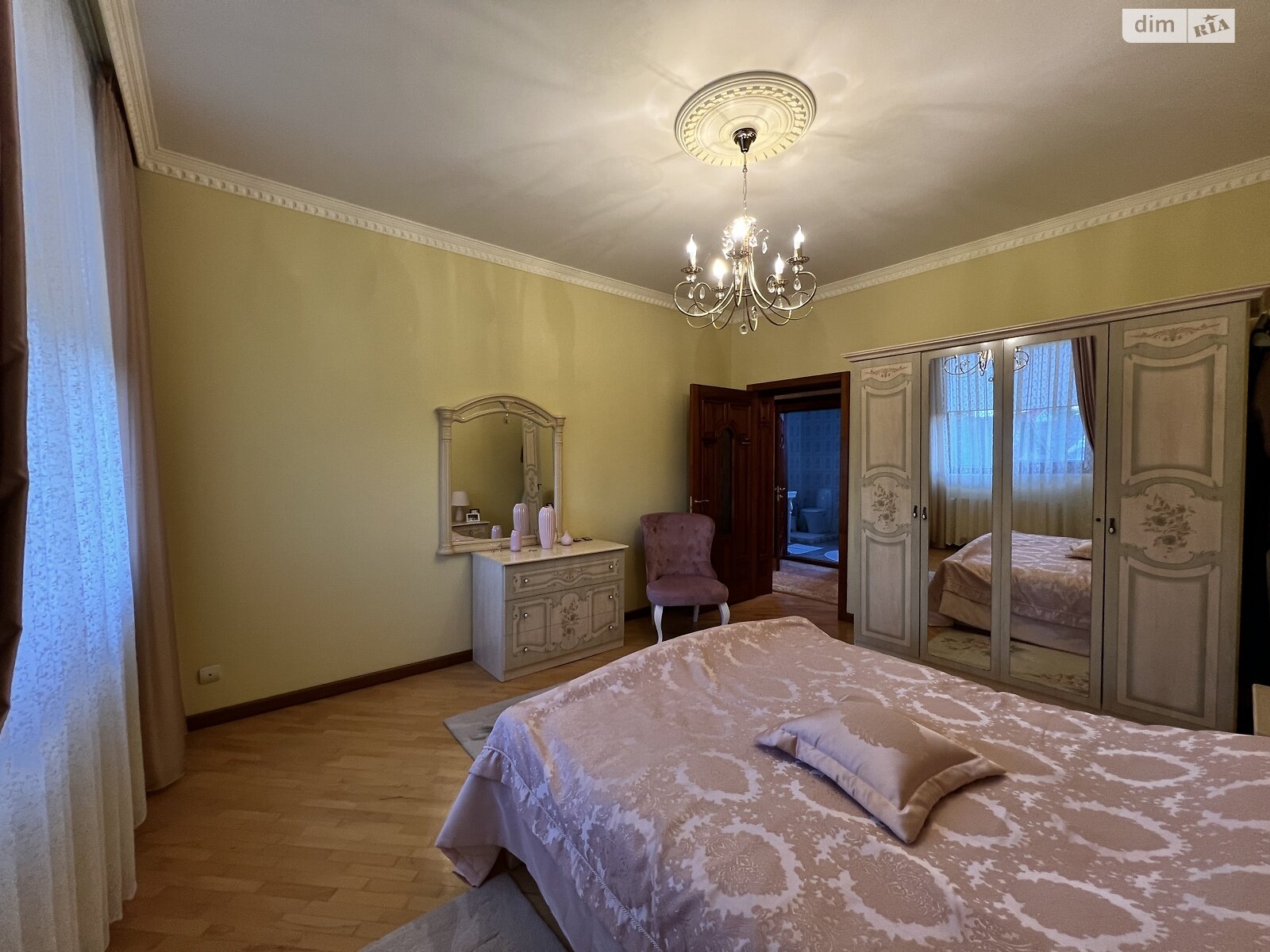 двухэтажный дом беседка, 222 кв. м, кирпич. Продажа в Драгомирчанах фото 1 двухэтажный дом беседка, 222 кв. м, кирпич. Продажа в Драгомирчанах фото 1