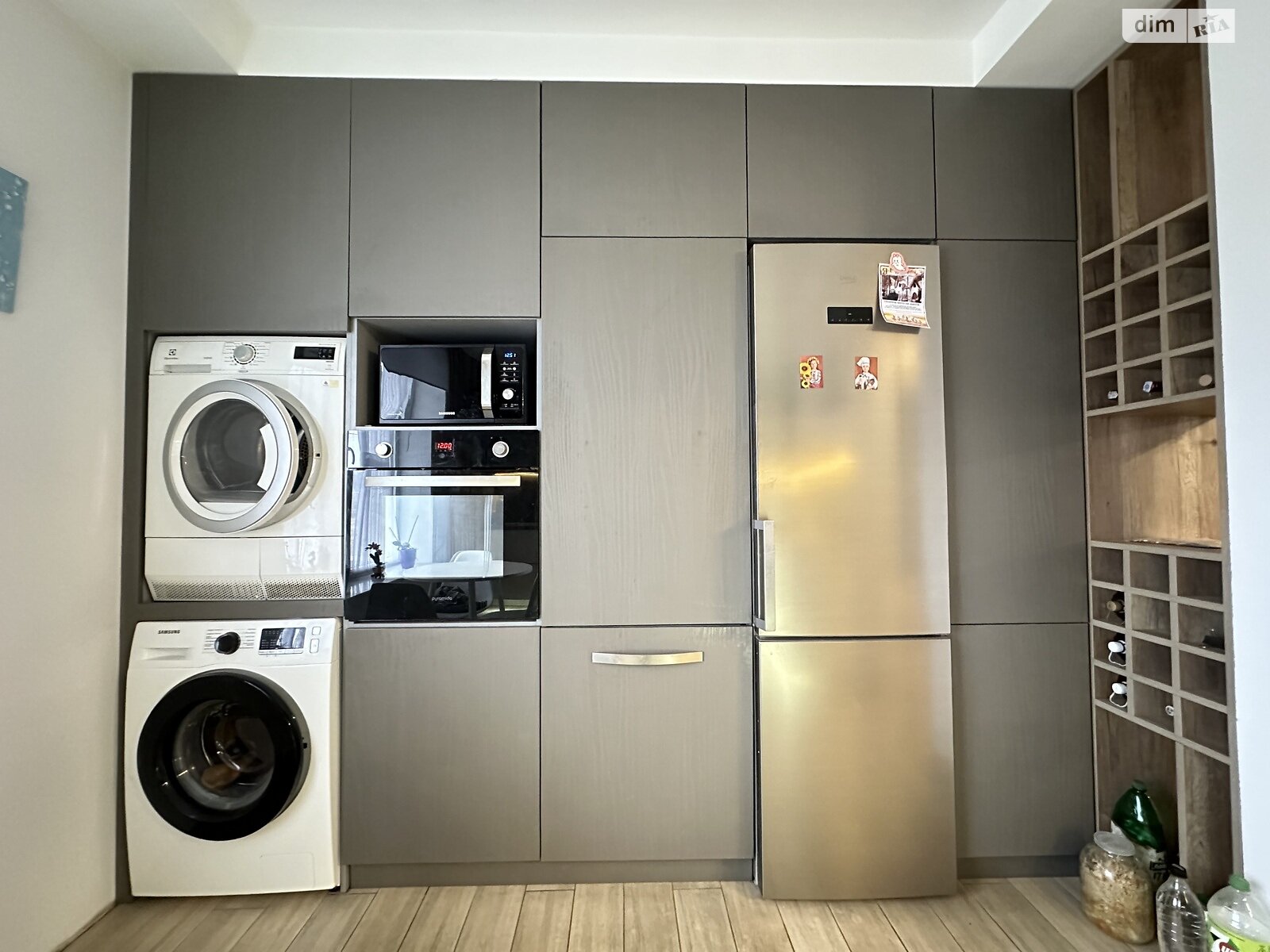 двухэтажный дом, 231.3 кв. м, кирпич. Продажа в Драгомирчанах фото 1 двухэтажный дом, 231.3 кв. м, кирпич. Продажа в Драгомирчанах фото 1