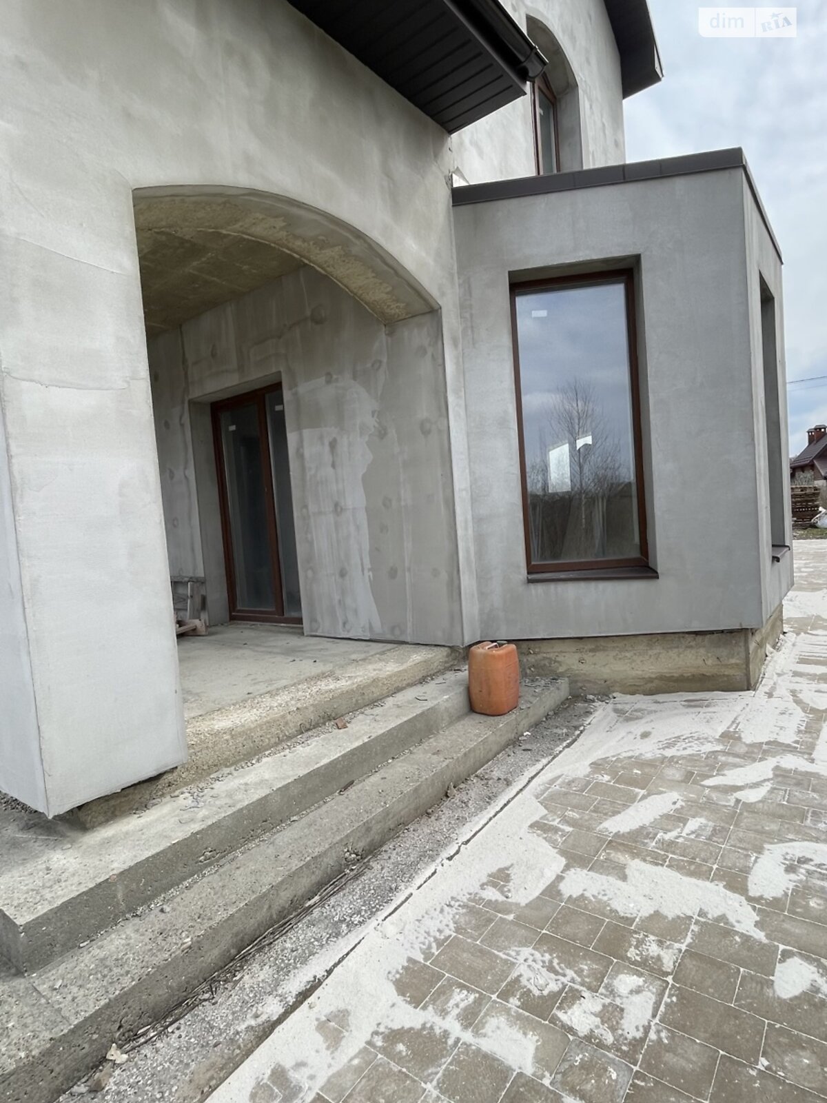 двухэтажный дом с гаражом, 145 кв. м, кирпич. Продажа в Драгомирчанах фото 1 двухэтажный дом с гаражом, 145 кв. м, кирпич. Продажа в Драгомирчанах фото 1