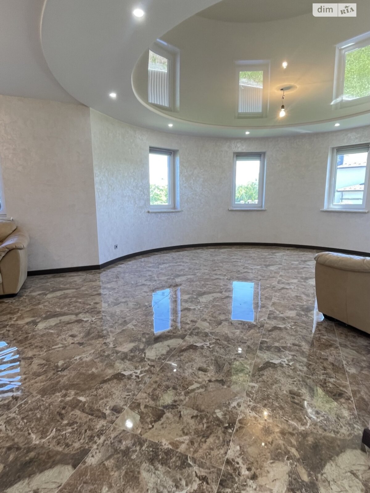 двухэтажный дом с отоплением, 180 кв. м, кирпич. Продажа в Драгомирчанах фото 1 двухэтажный дом с отоплением, 180 кв. м, кирпич. Продажа в Драгомирчанах фото 1