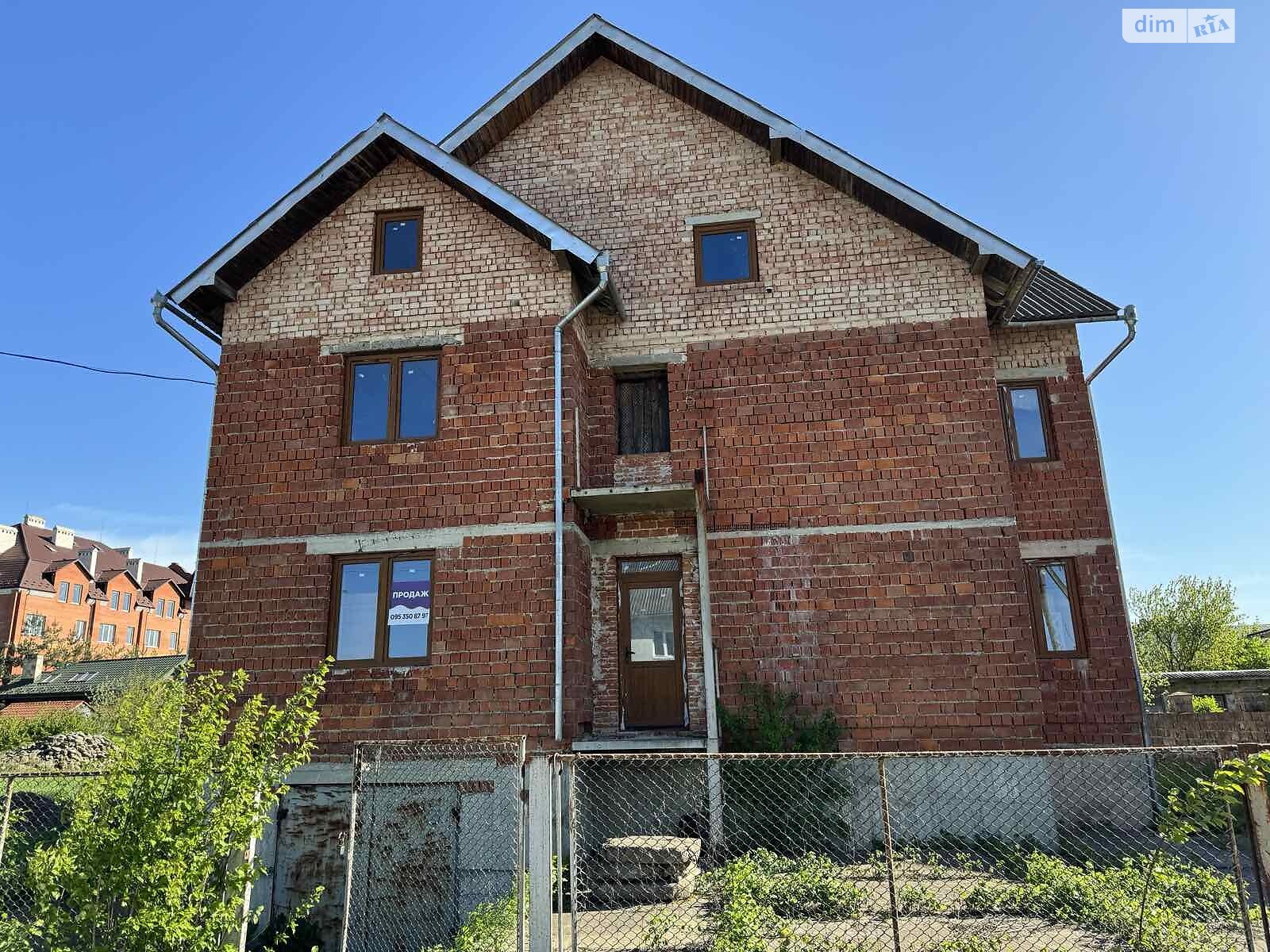 двухэтажный дом, 245 кв. м, кирпич. Продажа в Драгомирчанах фото 1 двухэтажный дом, 245 кв. м, кирпич. Продажа в Драгомирчанах фото 1