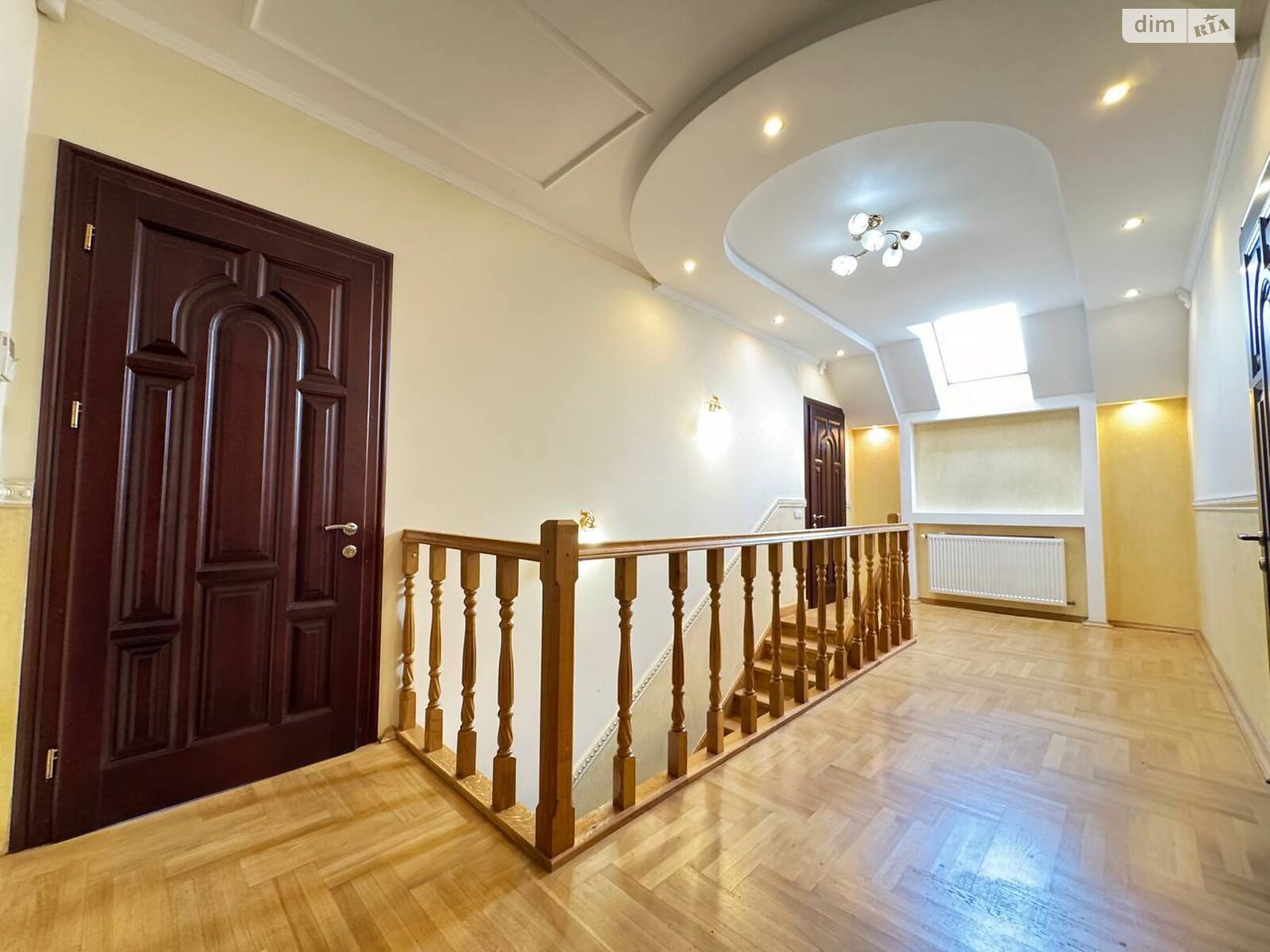 двоповерховий будинок з верандою, 221.6 кв. м, цегла. Продаж у Драгомирчанах фото 1 двоповерховий будинок з верандою, 221.6 кв. м, цегла. Продаж у Драгомирчанах фото 1