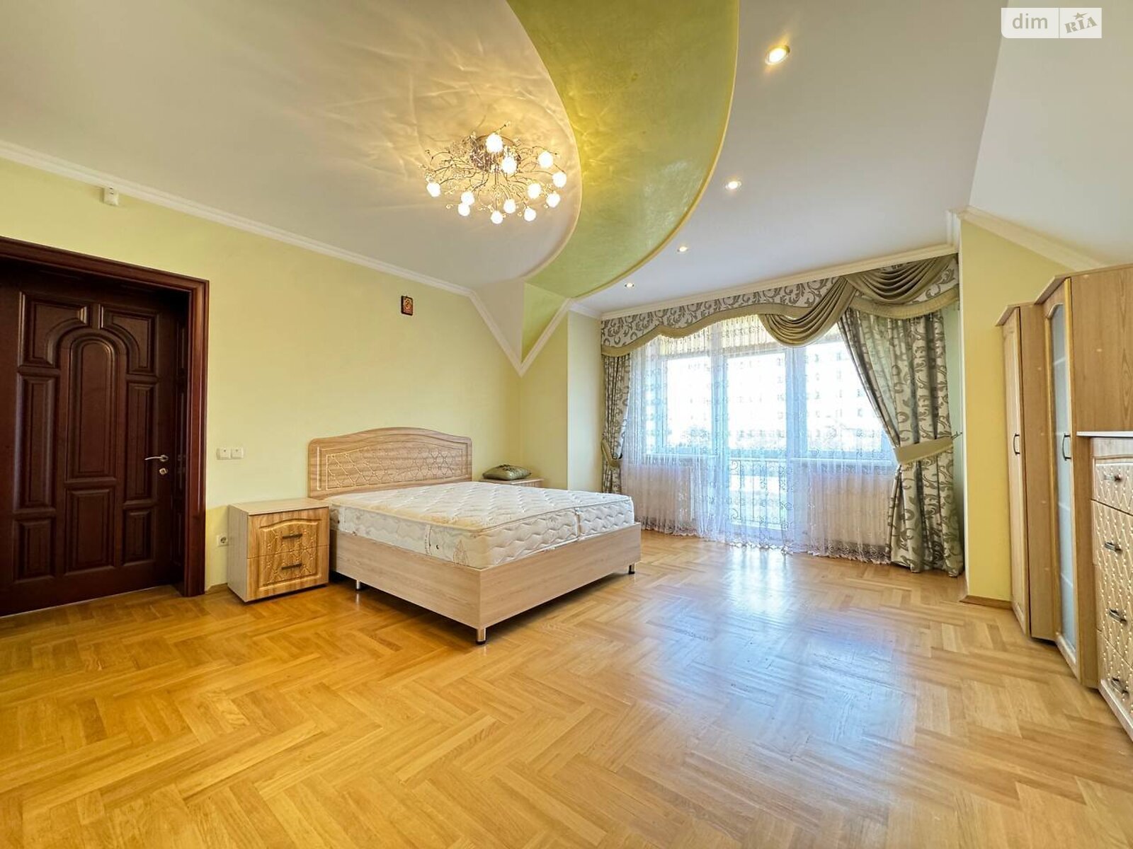 двоповерховий будинок з верандою, 221.6 кв. м, цегла. Продаж у Драгомирчанах фото 1 двоповерховий будинок з верандою, 221.6 кв. м, цегла. Продаж у Драгомирчанах фото 1