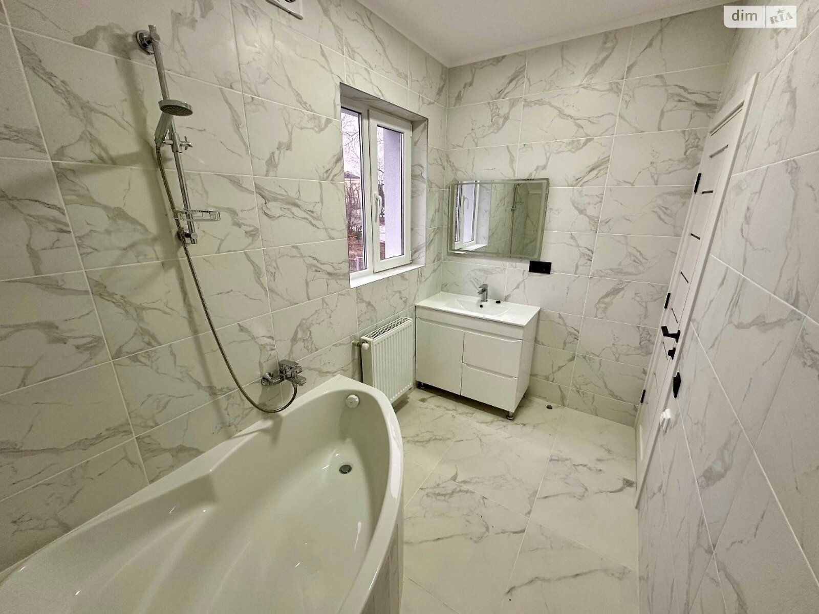 двоповерховий будинок з верандою, 104 кв. м, газобетон. Продаж у Дрогобичі фото 1