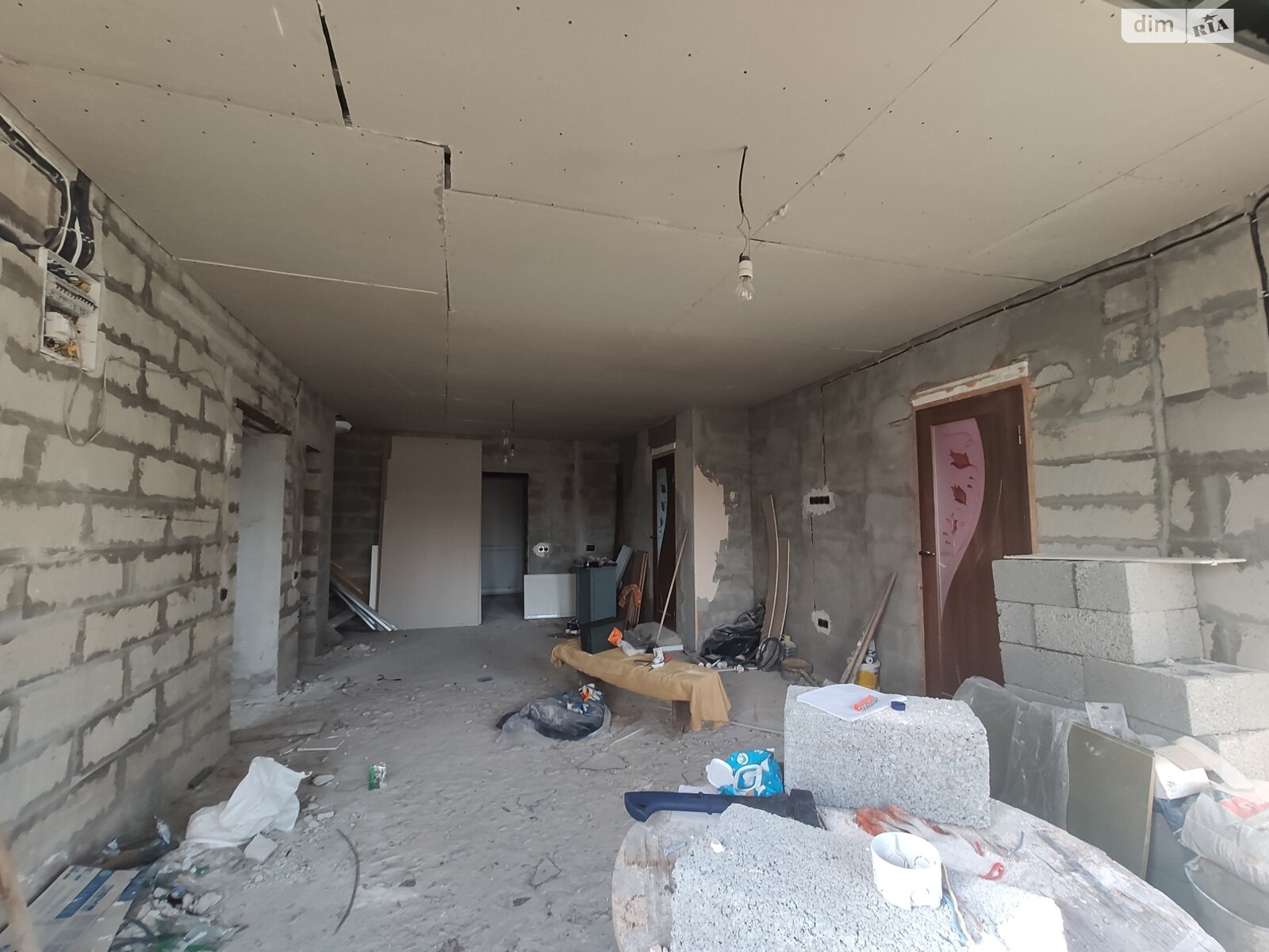 пятнадцатиэтажный дом, 160 кв. м, шлакоблок. Продажа в Дрогобыче район Дрогобыч фото 1 пятнадцатиэтажный дом, 160 кв. м, шлакоблок. Продажа в Дрогобыче район Дрогобыч фото 1