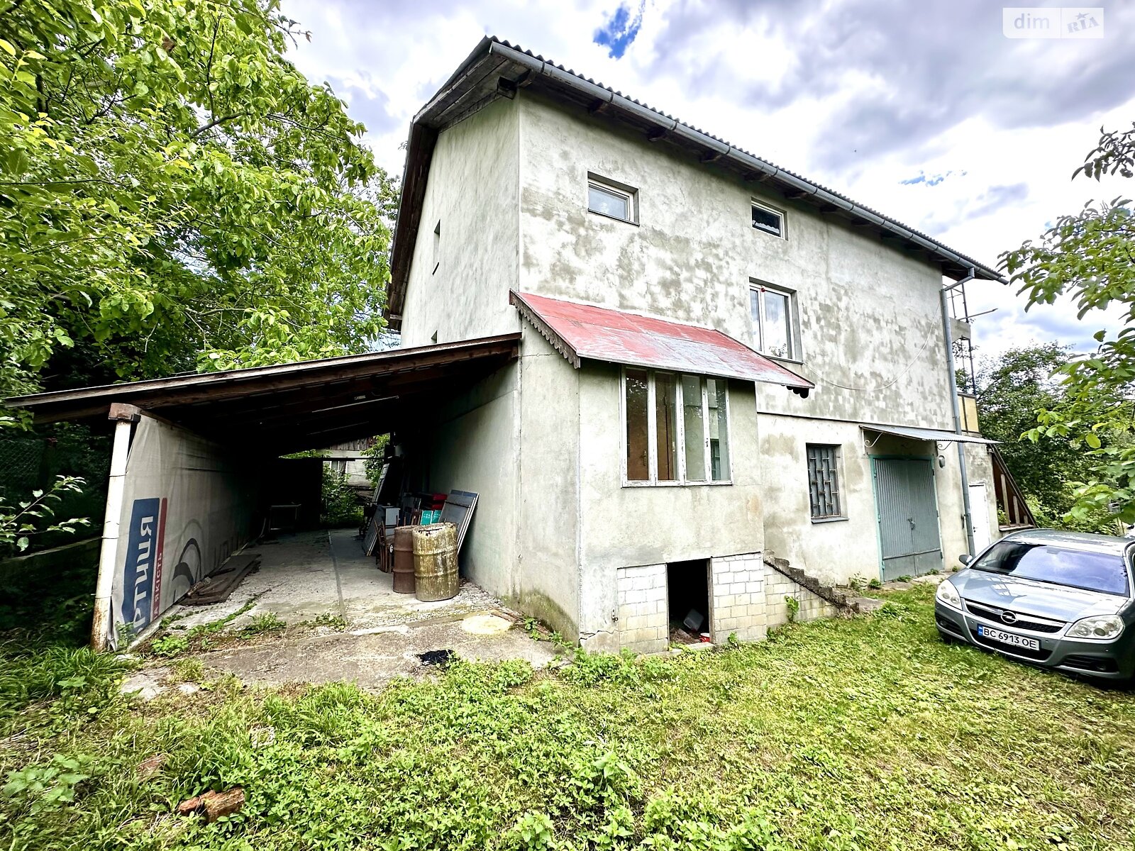 двухэтажный дом с отоплением, 200 кв. м, кирпич. Продажа в Дрогобыче район Дрогобыч фото 1 двухэтажный дом с отоплением, 200 кв. м, кирпич. Продажа в Дрогобыче район Дрогобыч фото 1