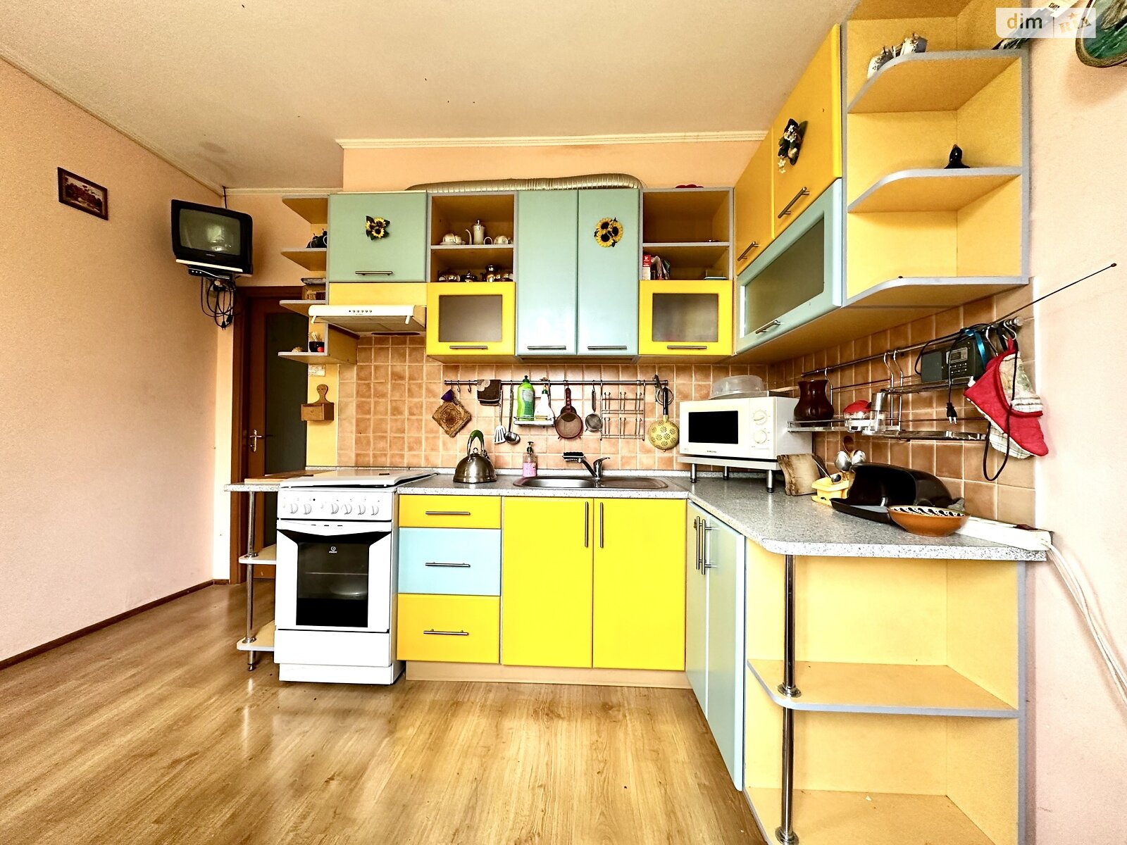 двухэтажный дом с отоплением, 200 кв. м, кирпич. Продажа в Дрогобыче район Дрогобыч фото 1 двухэтажный дом с отоплением, 200 кв. м, кирпич. Продажа в Дрогобыче район Дрогобыч фото 1
