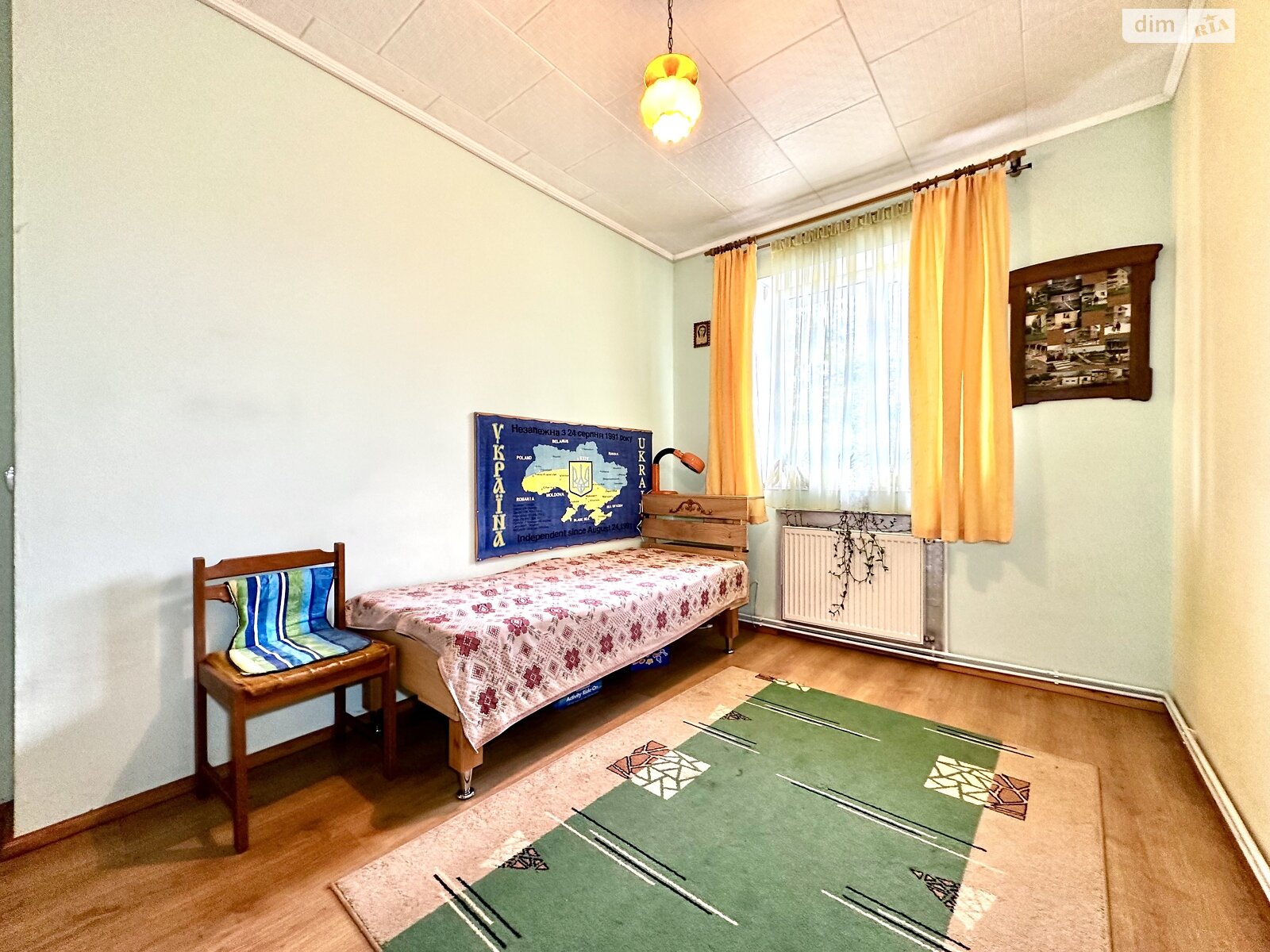 двухэтажный дом с отоплением, 200 кв. м, кирпич. Продажа в Дрогобыче район Дрогобыч фото 1 двухэтажный дом с отоплением, 200 кв. м, кирпич. Продажа в Дрогобыче район Дрогобыч фото 1