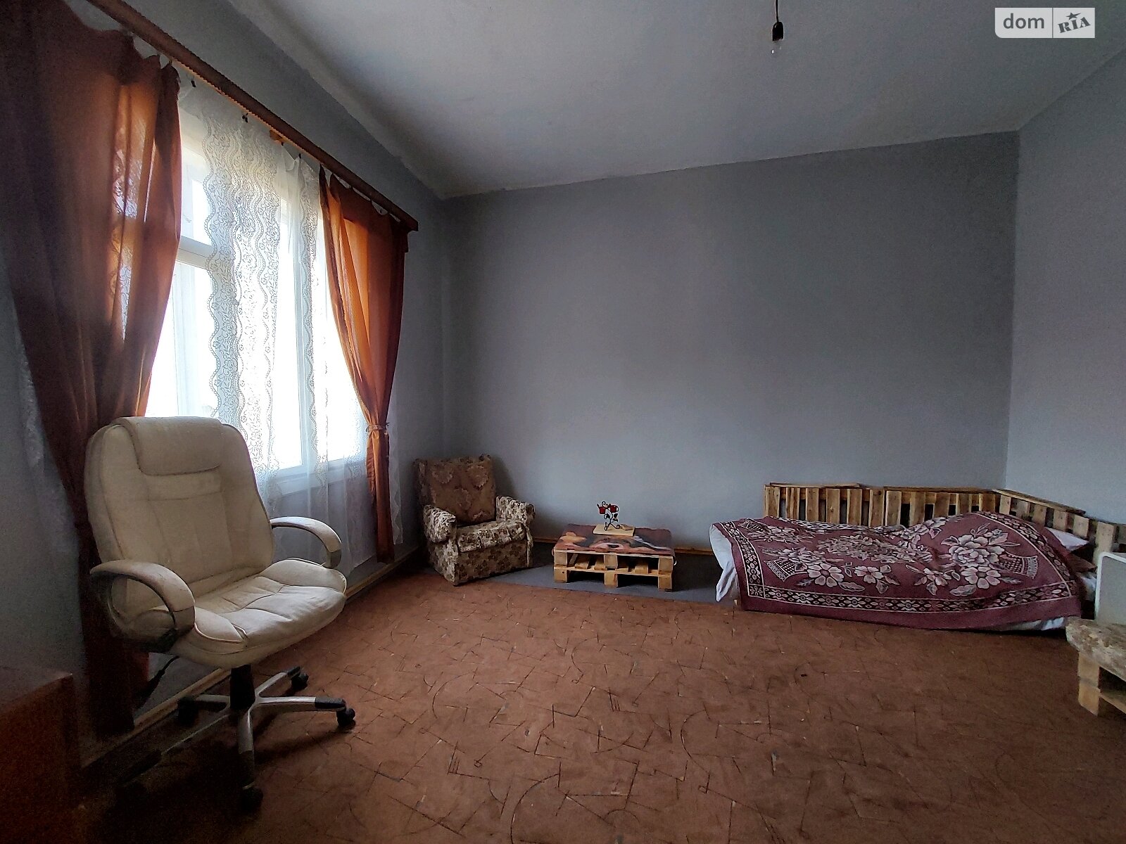 одноповерховий будинок з опаленням, 84.6 кв. м, цегла. Продаж в Дрогобичі, район Дрогобич фото 1 одноповерховий будинок з опаленням, 84.6 кв. м, цегла. Продаж в Дрогобичі, район Дрогобич фото 1