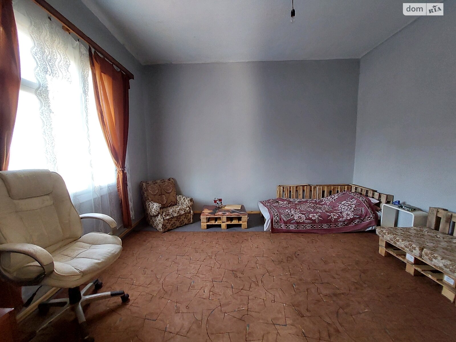одноповерховий будинок з опаленням, 84.6 кв. м, цегла. Продаж в Дрогобичі, район Дрогобич фото 1 одноповерховий будинок з опаленням, 84.6 кв. м, цегла. Продаж в Дрогобичі, район Дрогобич фото 1