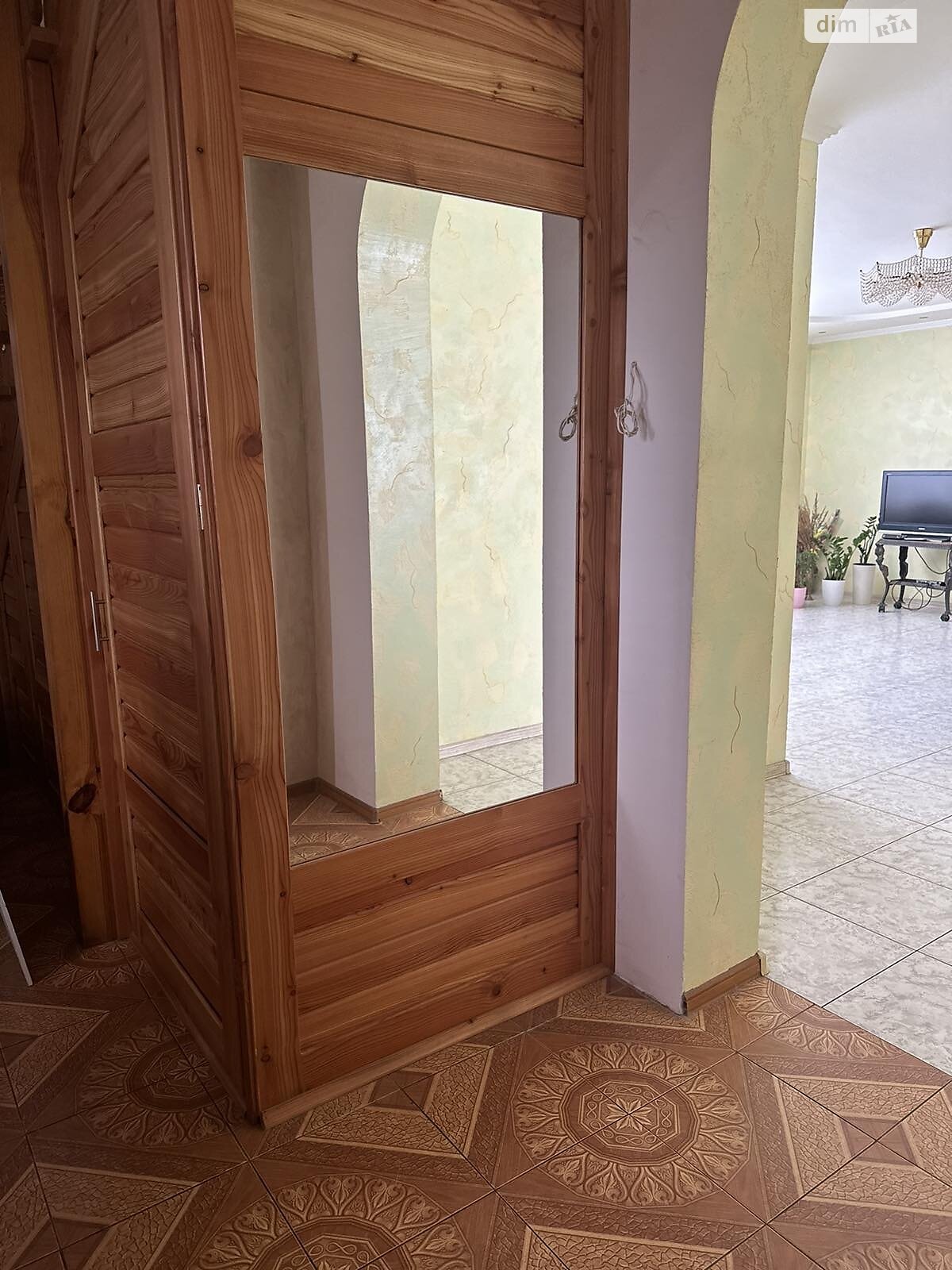 двоповерховий будинок бесідка, 250 кв. м, цегла. Продаж у Дрогобичі фото 1