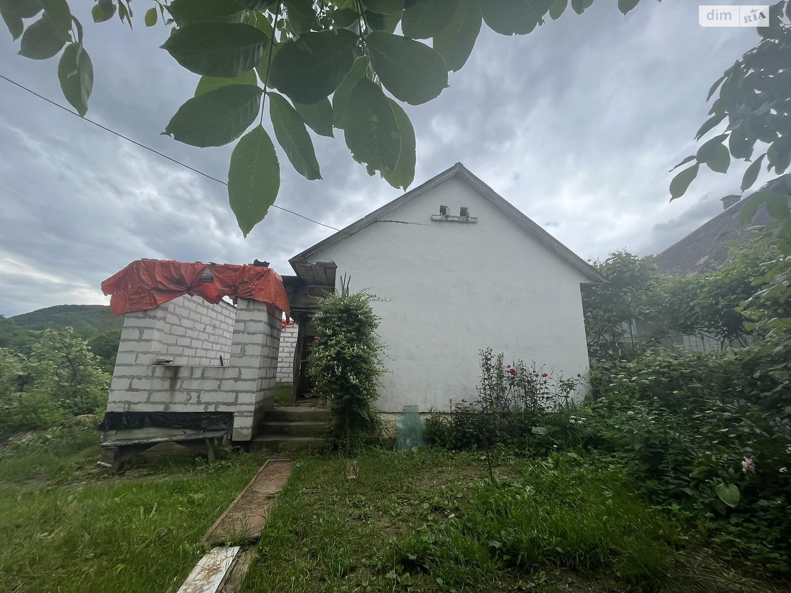 одноэтажный дом с отоплением, 60 кв. м, кирпич саманный. Продажа в Дубриничах фото 1 одноэтажный дом с отоплением, 60 кв. м, кирпич саманный. Продажа в Дубриничах фото 1