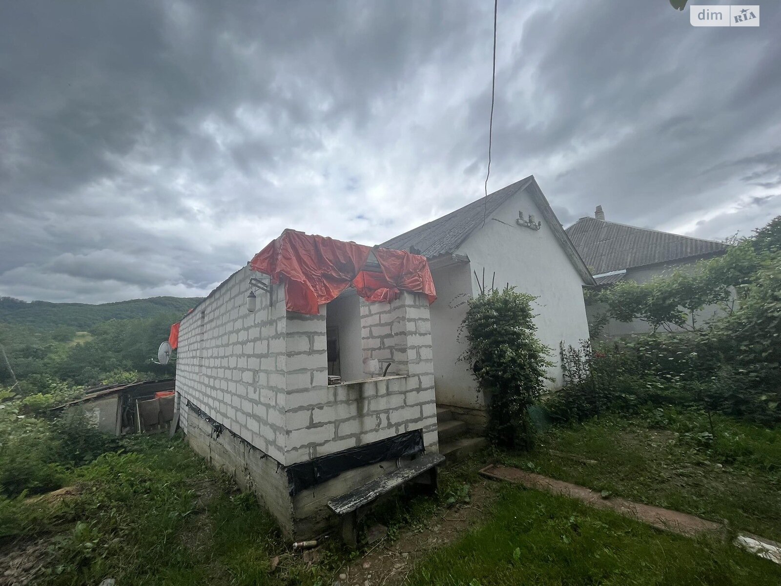 одноэтажный дом с отоплением, 60 кв. м, кирпич саманный. Продажа в Дубриничах фото 1 одноэтажный дом с отоплением, 60 кв. м, кирпич саманный. Продажа в Дубриничах фото 1