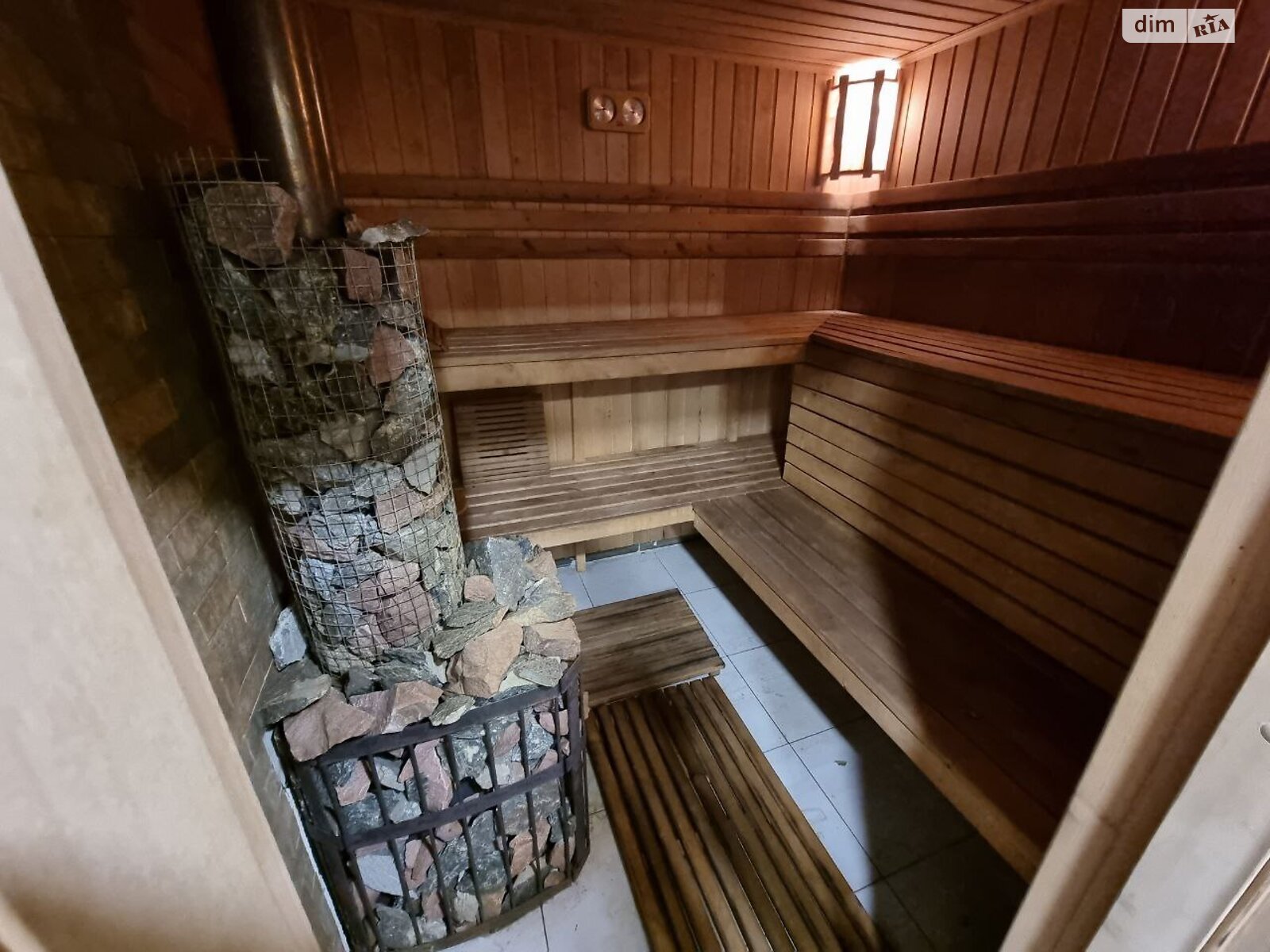 двухэтажный дом с верандой, 150 кв. м, кирпич. Продажа в Дубровице фото 1 двухэтажный дом с верандой, 150 кв. м, кирпич. Продажа в Дубровице фото 1