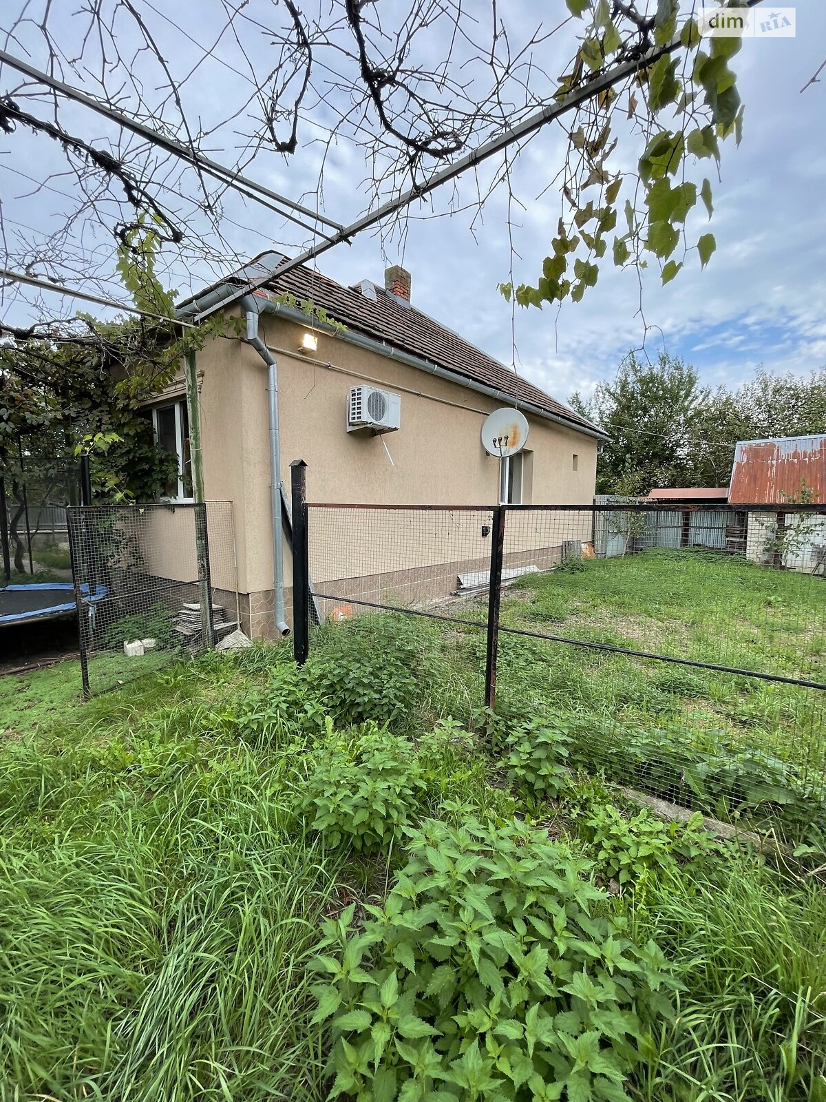 одноэтажный дом с отоплением, 85 кв. м, кирпич саманный. Продажа в Дубровке фото 1