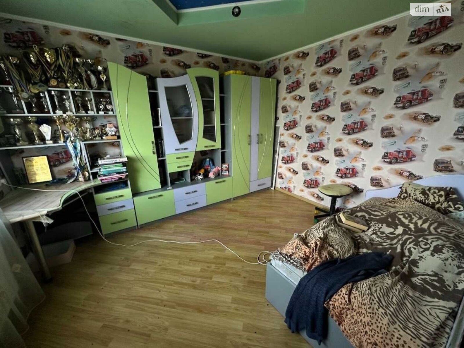 двухэтажный дом с верандой, 200 кв. м, кирпич. Продажа в Дунаевцах район Дунаевцы фото 1 двухэтажный дом с верандой, 200 кв. м, кирпич. Продажа в Дунаевцах район Дунаевцы фото 1