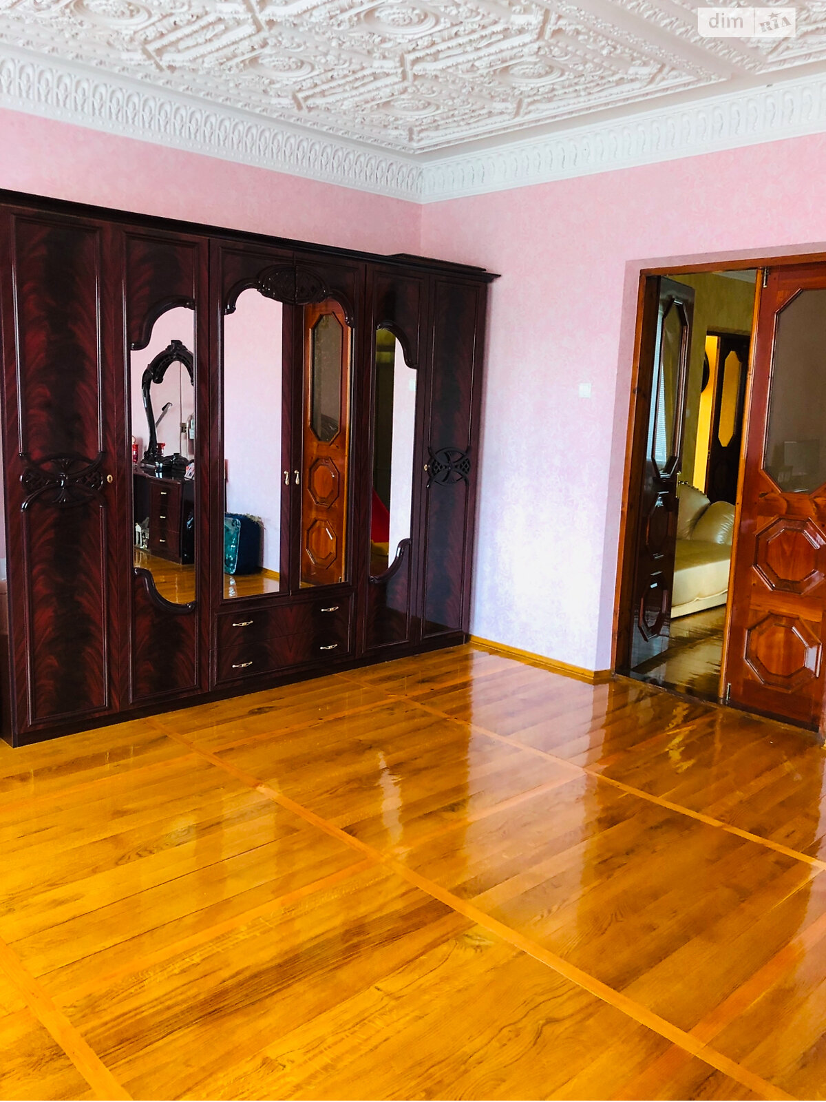 двухэтажный дом с гаражом, 329 кв. м, кирпич. Продажа в Дунаевцах фото 1 двухэтажный дом с гаражом, 329 кв. м, кирпич. Продажа в Дунаевцах фото 1