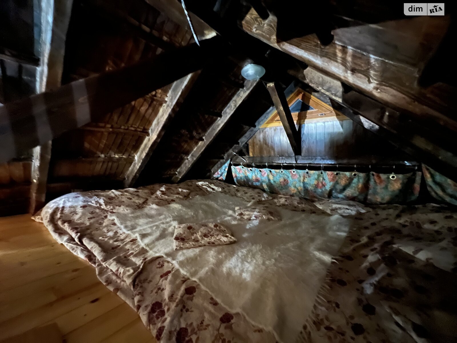 трехэтажный дом с верандой, 308 кв. м, дерево и кирпич. Продажа в Дземброне фото 1 трехэтажный дом с верандой, 308 кв. м, дерево и кирпич. Продажа в Дземброне фото 1