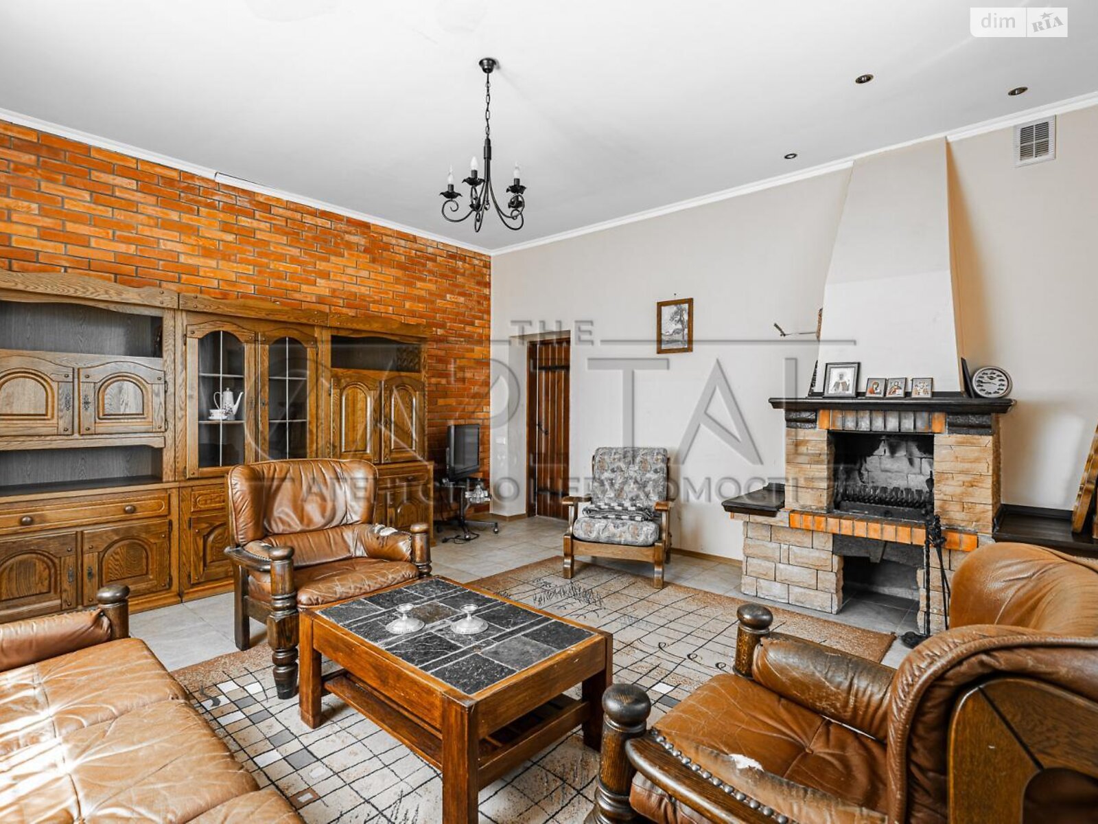 трехэтажный дом с гаражом, 500 кв. м, кирпич. Продажа в Евминке фото 1