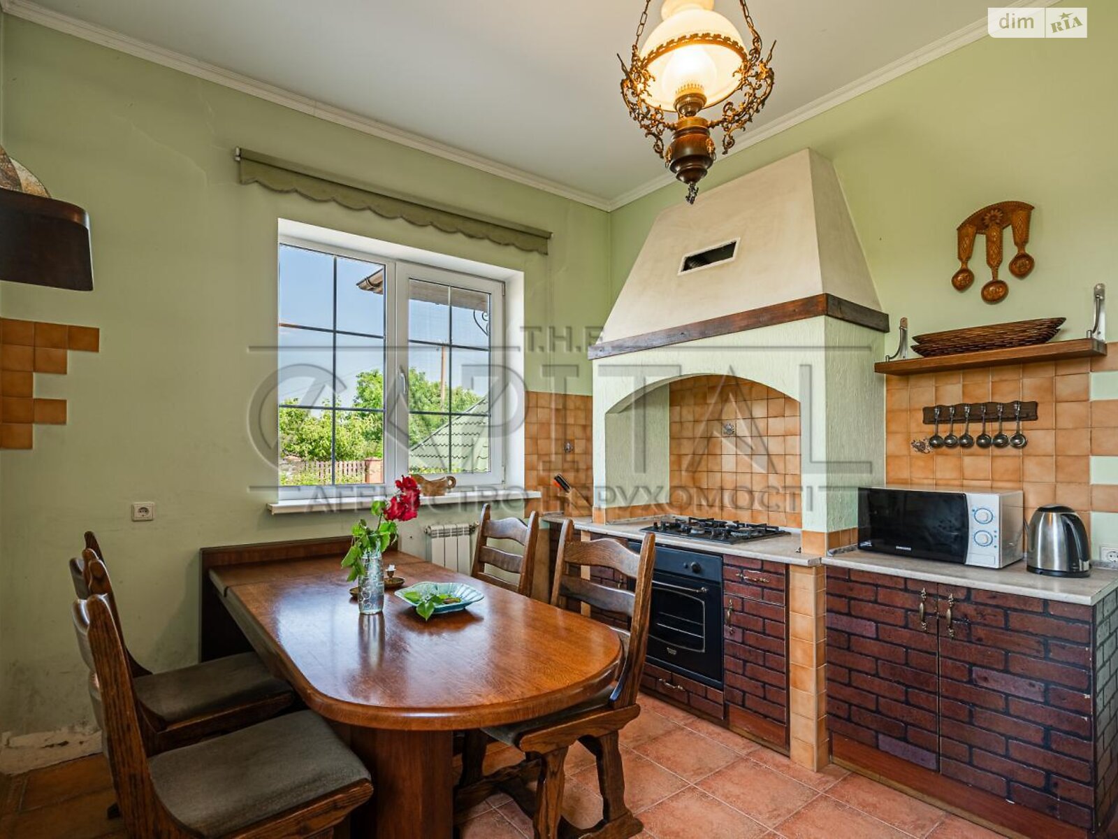 трехэтажный дом с гаражом, 500 кв. м, кирпич. Продажа в Евминке фото 1