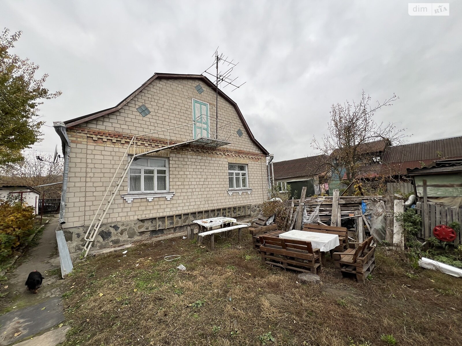 одноэтажный дом с гаражом, 99.2 кв. м, кирпич. Продажа в Фастове район Фастов фото 1 одноэтажный дом с гаражом, 99.2 кв. м, кирпич. Продажа в Фастове район Фастов фото 1