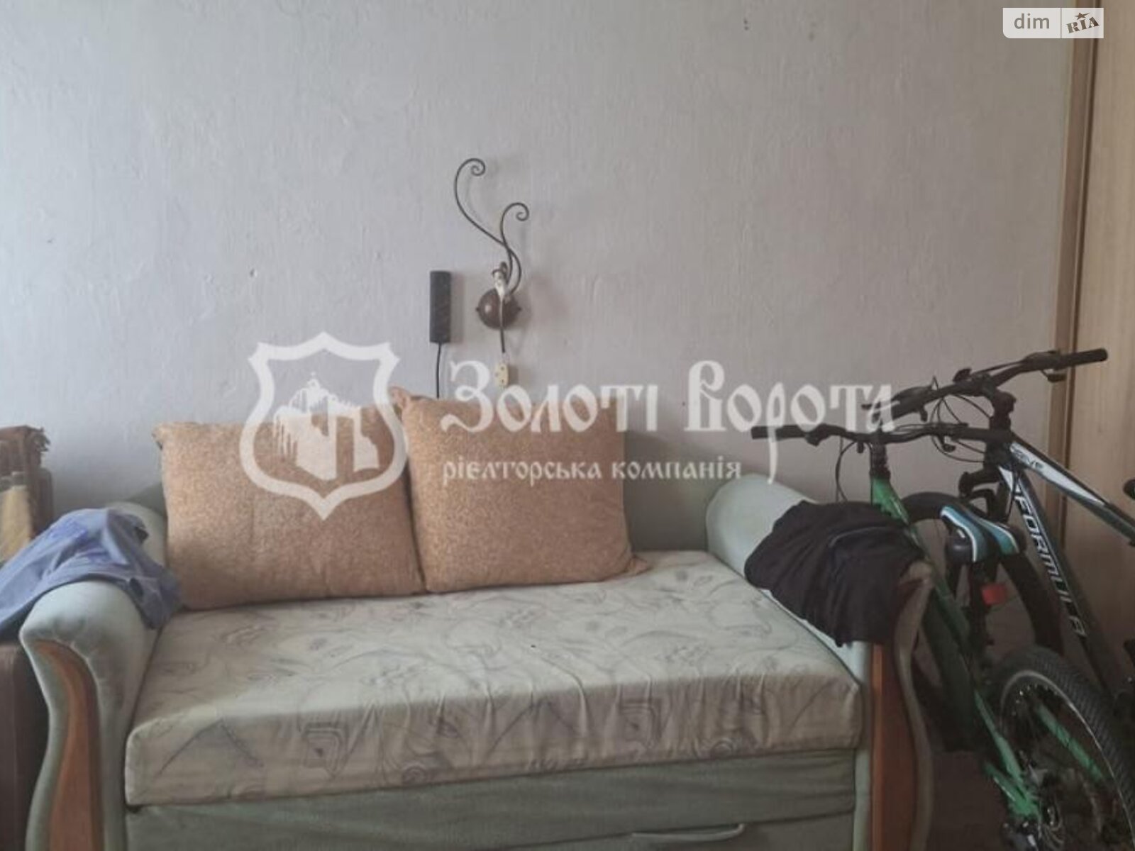 двухэтажный дом, 35 кв. м, кирпич. Продажа в Фастове фото 1 двухэтажный дом, 35 кв. м, кирпич. Продажа в Фастове фото 1