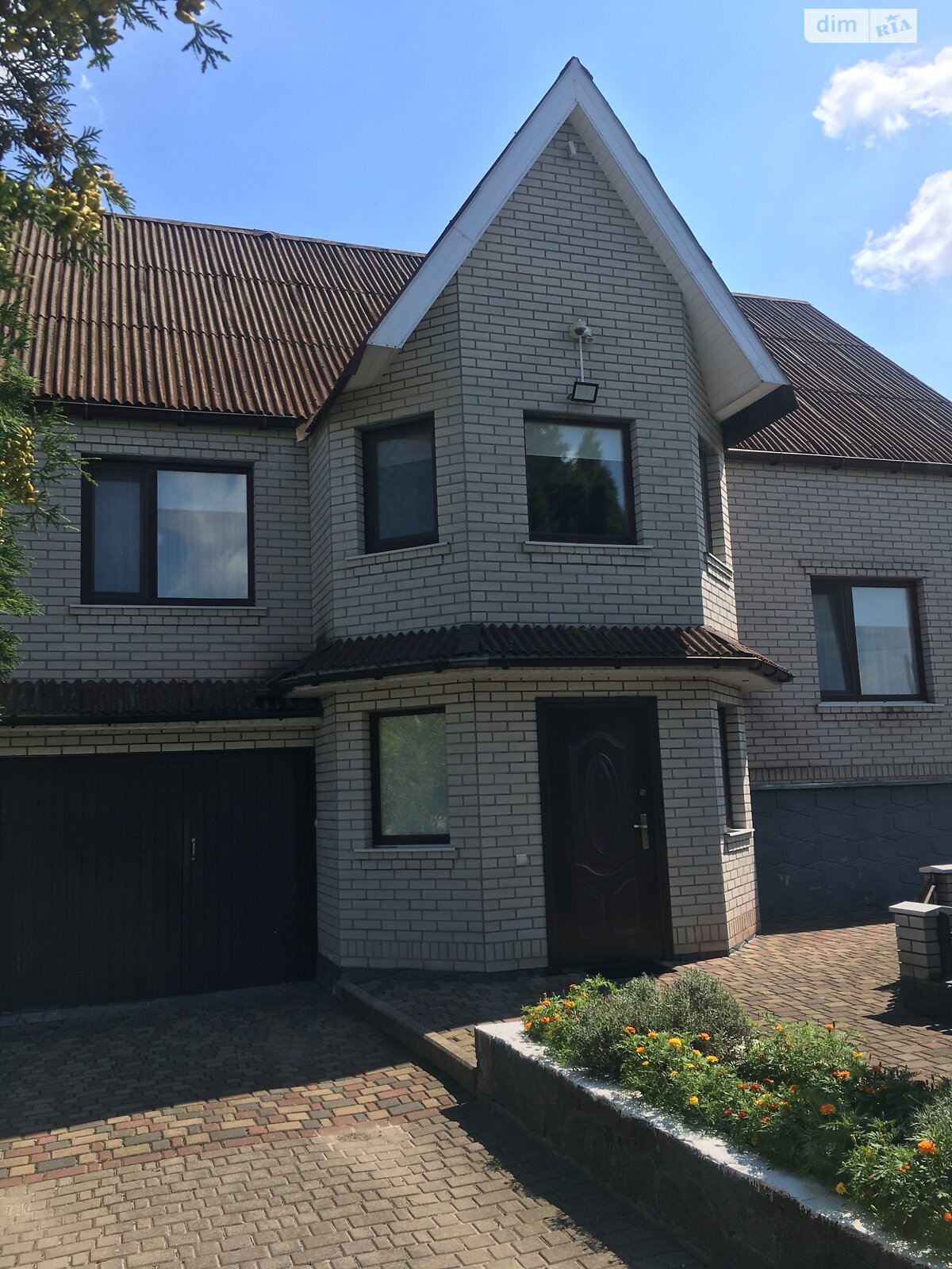 пятнадцатиэтажный дом с гаражом, 146.8 кв. м, кирпич. Продажа в Филиповичах фото 1