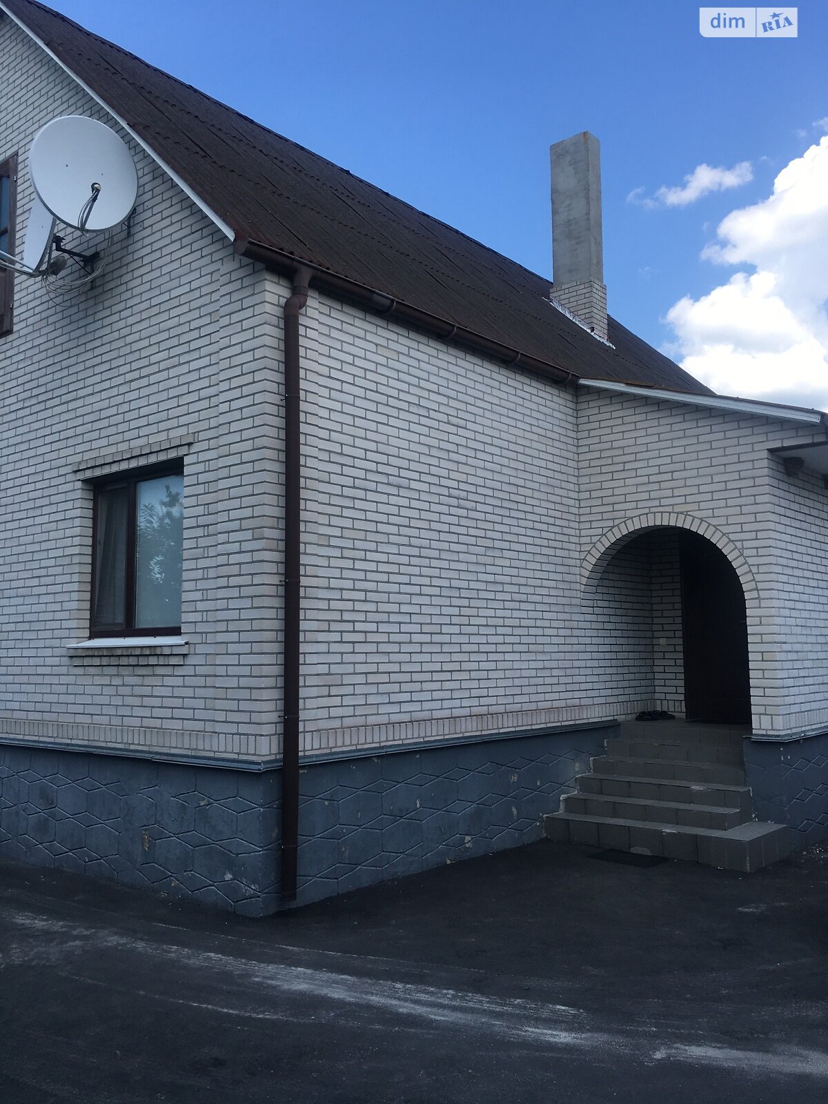 пятнадцатиэтажный дом с гаражом, 146.8 кв. м, кирпич. Продажа в Филиповичах фото 1