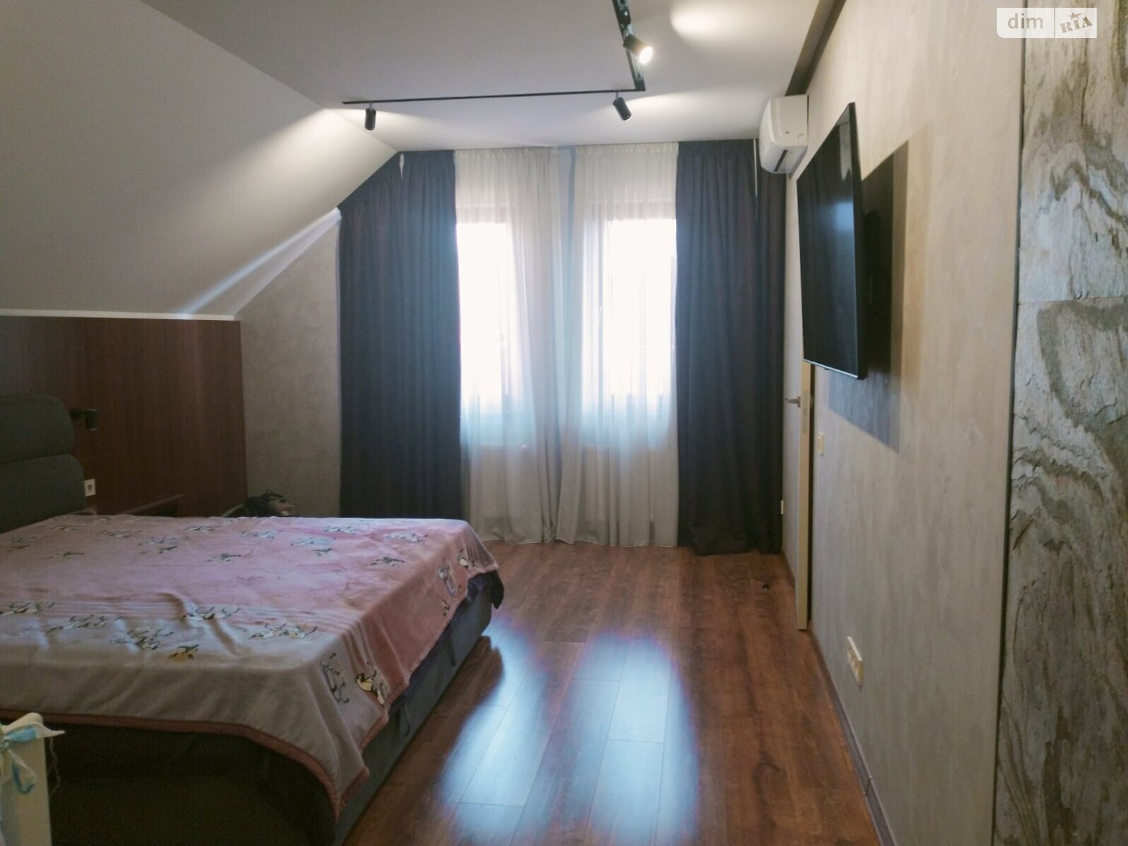 двоповерховий будинок бесідка, 250 кв. м, ракушняк. Продаж у Фонтанці фото 1 двоповерховий будинок бесідка, 250 кв. м, ракушняк. Продаж у Фонтанці фото 1