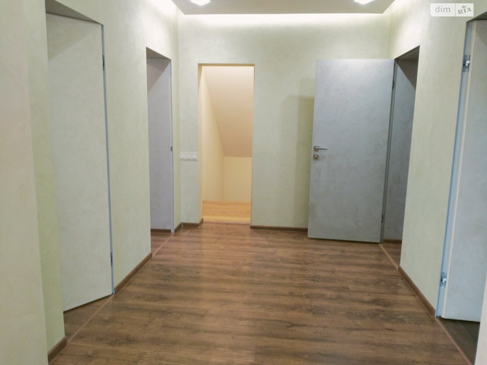 двоповерховий будинок бесідка, 250 кв. м, ракушняк. Продаж у Фонтанці фото 1 двоповерховий будинок бесідка, 250 кв. м, ракушняк. Продаж у Фонтанці фото 1