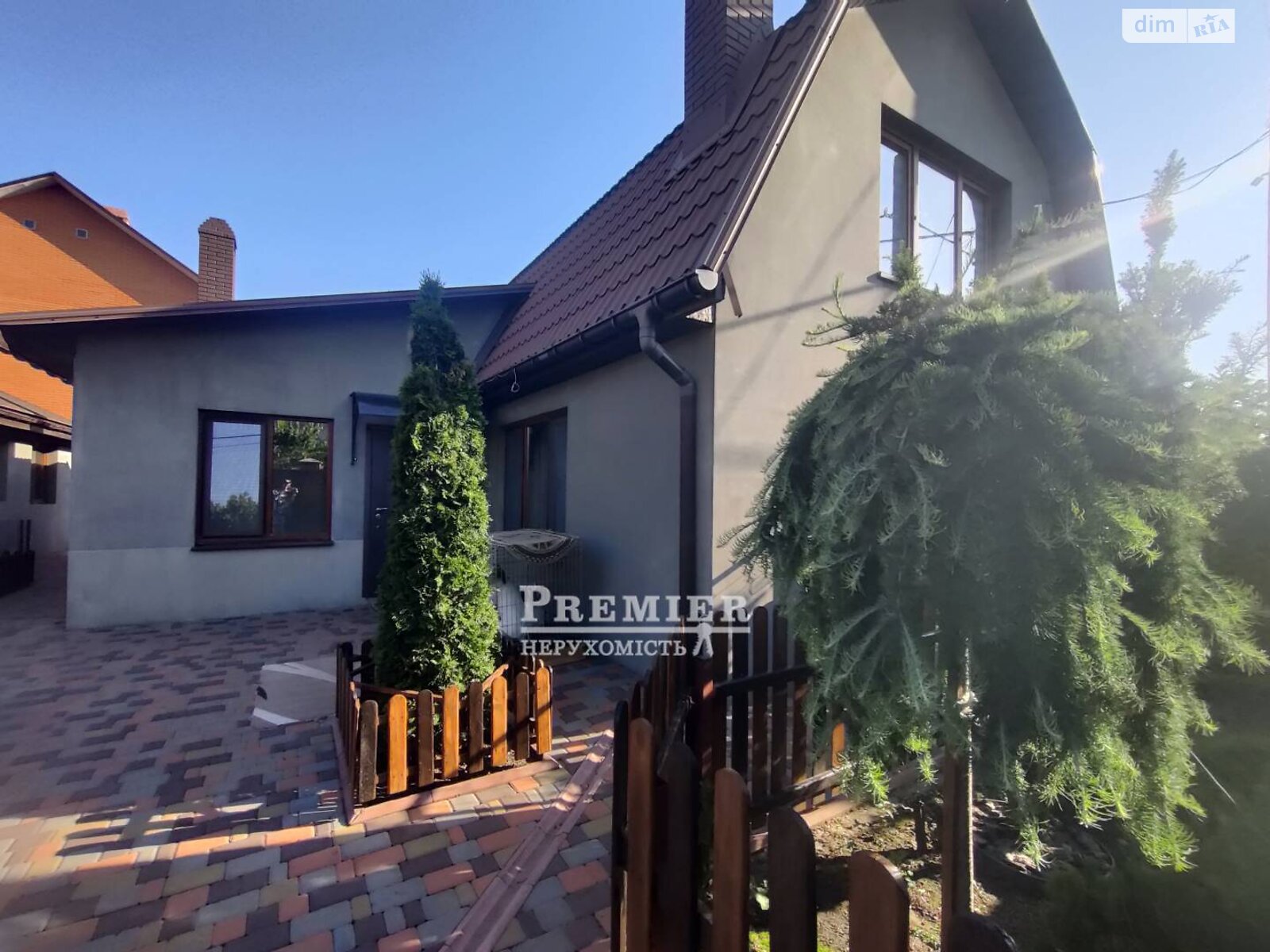двоповерховий будинок з гаражем, 138.8 кв. м, цегла. Продаж у Фонтанці фото 1 двоповерховий будинок з гаражем, 138.8 кв. м, цегла. Продаж у Фонтанці фото 1