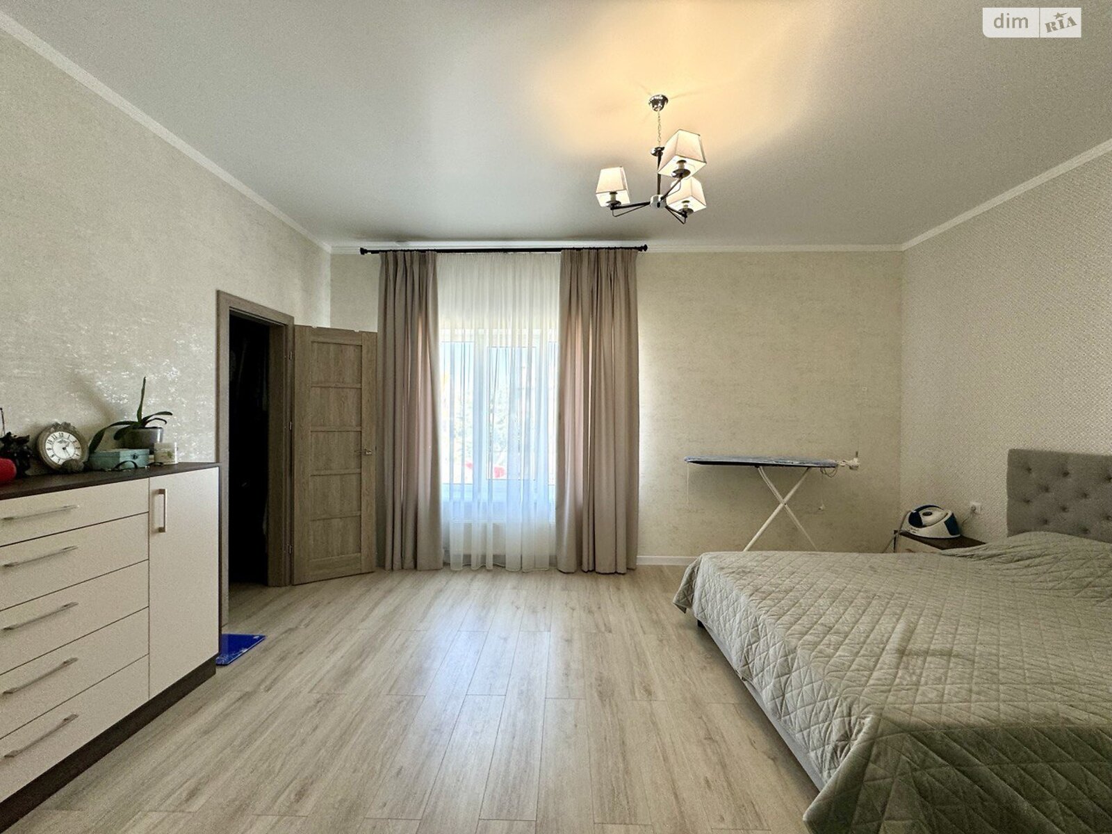 двоповерховий будинок з верандою, 165 кв. м, газобетон. Продаж у Фонтанці фото 1 двоповерховий будинок з верандою, 165 кв. м, газобетон. Продаж у Фонтанці фото 1