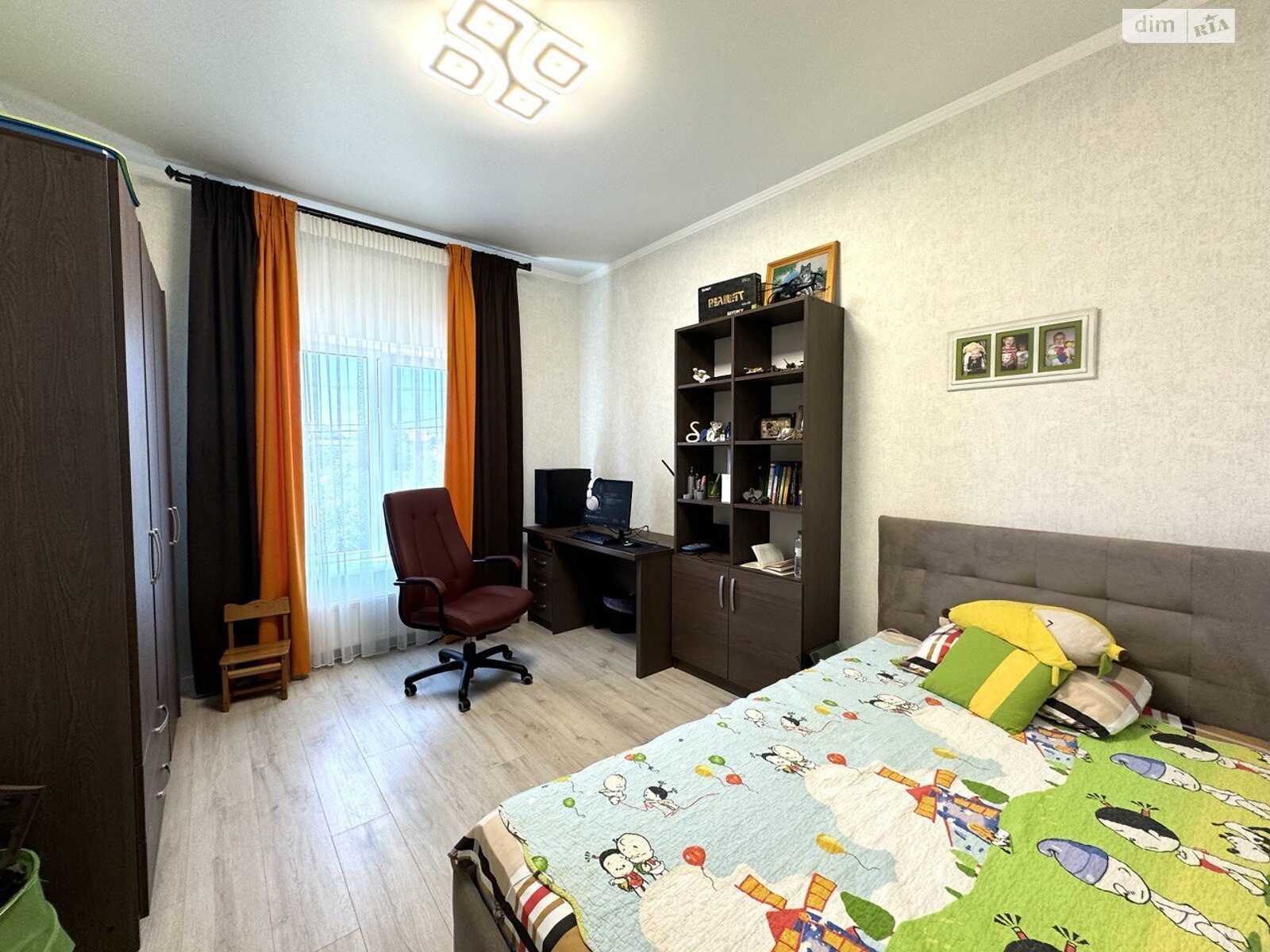 двоповерховий будинок з верандою, 165 кв. м, газобетон. Продаж у Фонтанці фото 1 двоповерховий будинок з верандою, 165 кв. м, газобетон. Продаж у Фонтанці фото 1