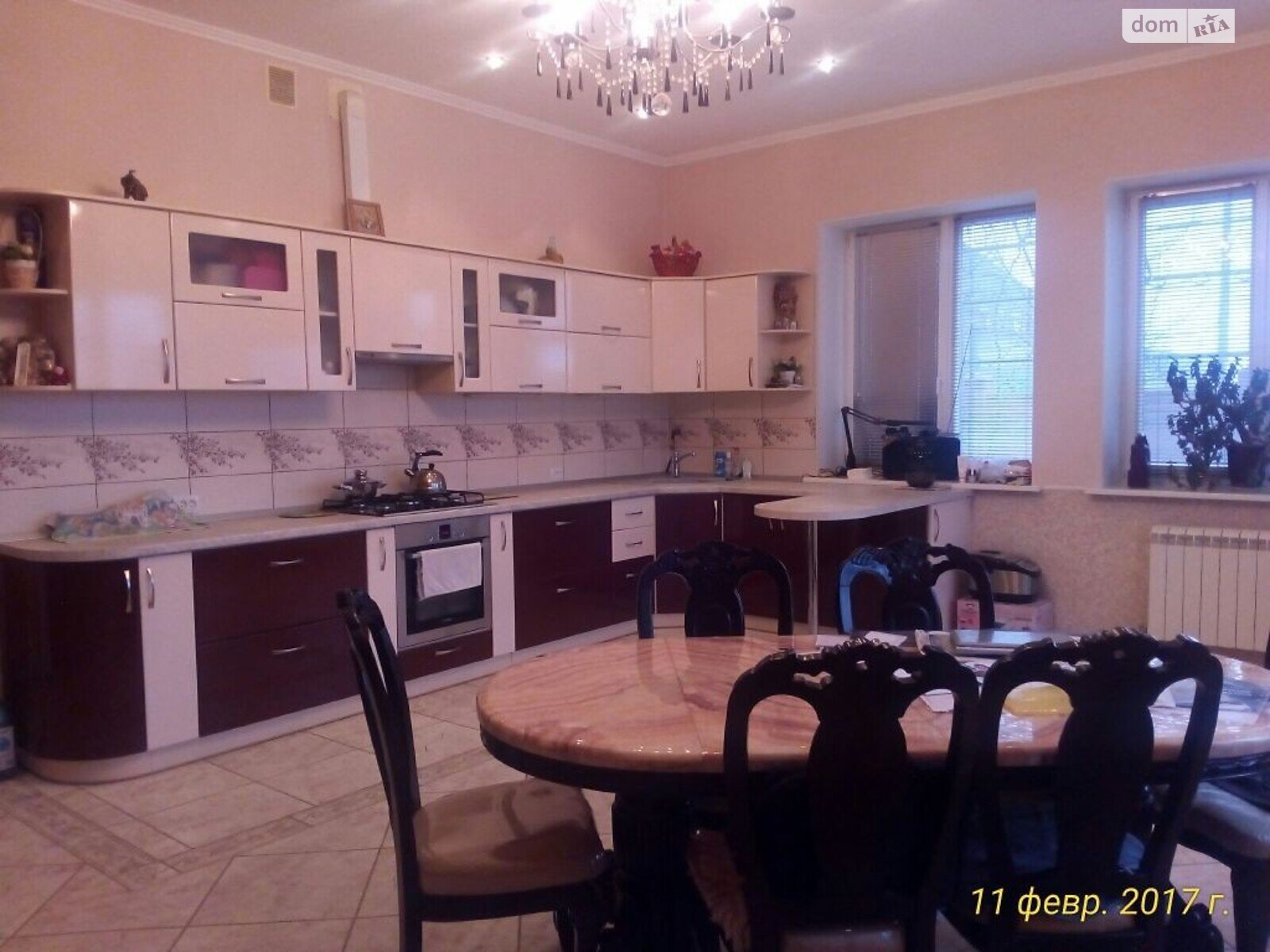 двоповерховий будинок з ремонтом, 301 кв. м, ракушняк. Продаж у Фонтанці фото 1