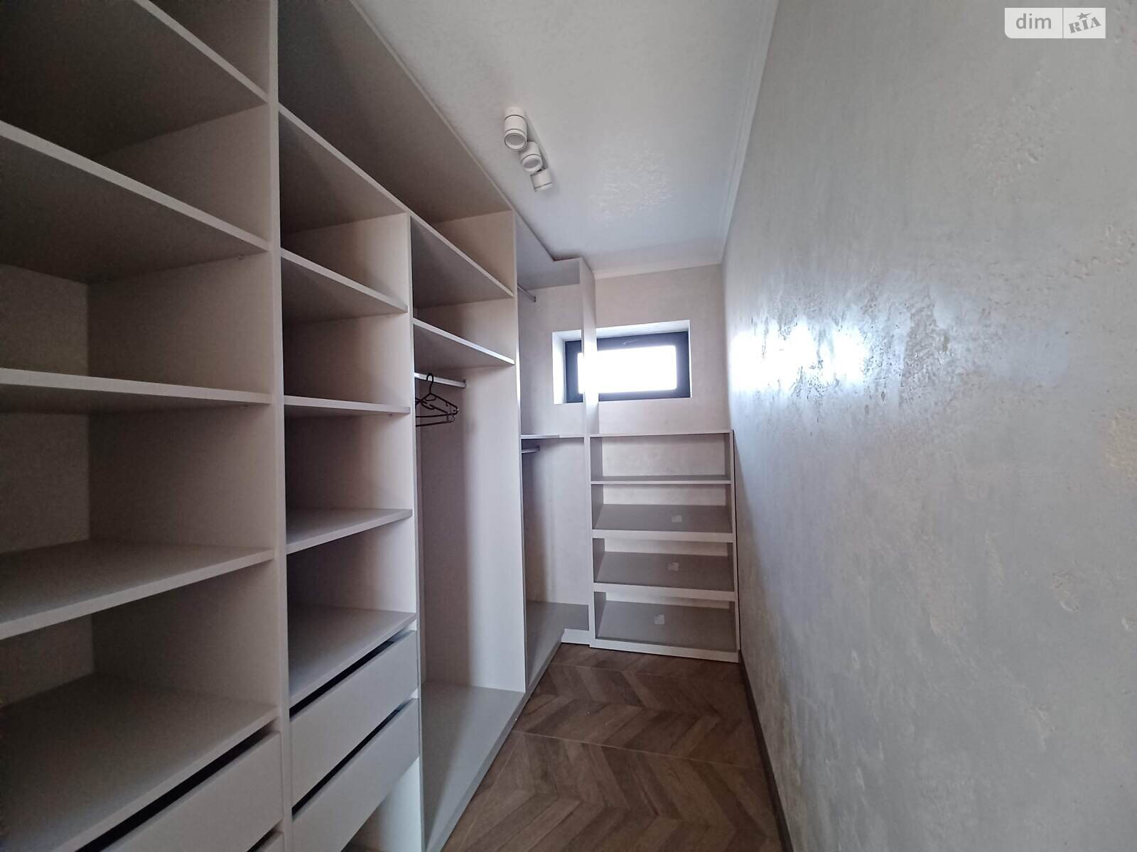 двухэтажный дом, 170 кв. м, пеноблок. Продажа в Фонтанке фото 1 двухэтажный дом, 170 кв. м, пеноблок. Продажа в Фонтанке фото 1