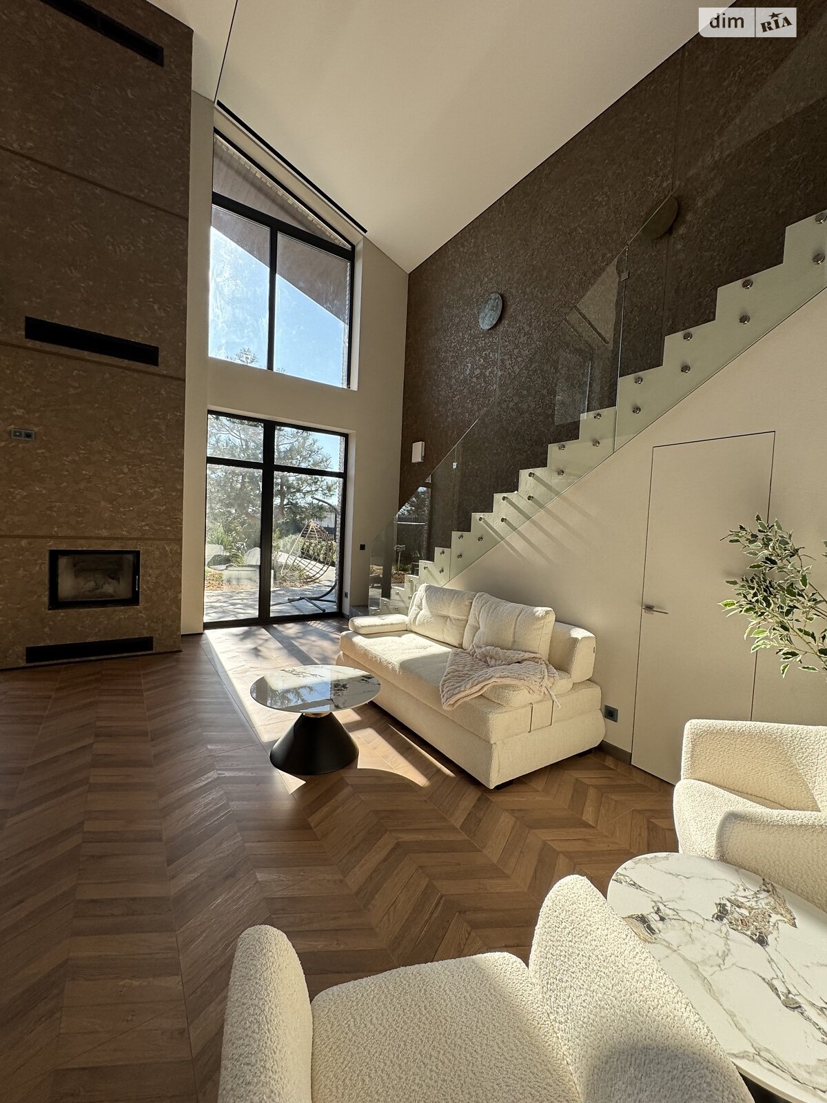 двоповерховий будинок, 170 кв. м, цегла. Продаж у Фонтанці фото 1 двоповерховий будинок, 170 кв. м, цегла. Продаж у Фонтанці фото 1