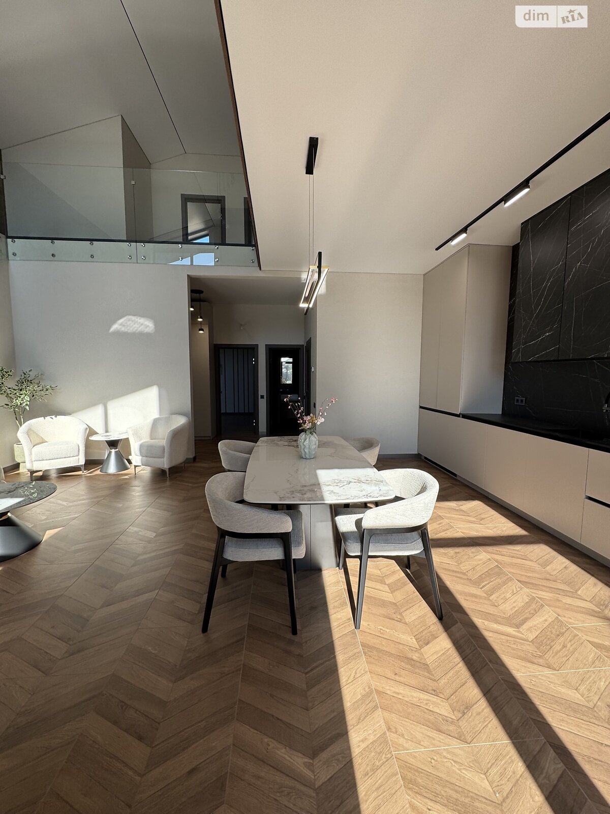 двоповерховий будинок, 170 кв. м, цегла. Продаж у Фонтанці фото 1 двоповерховий будинок, 170 кв. м, цегла. Продаж у Фонтанці фото 1