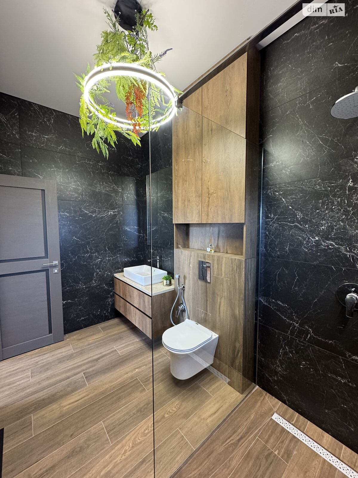 двоповерховий будинок, 170 кв. м, цегла. Продаж у Фонтанці фото 1 двоповерховий будинок, 170 кв. м, цегла. Продаж у Фонтанці фото 1