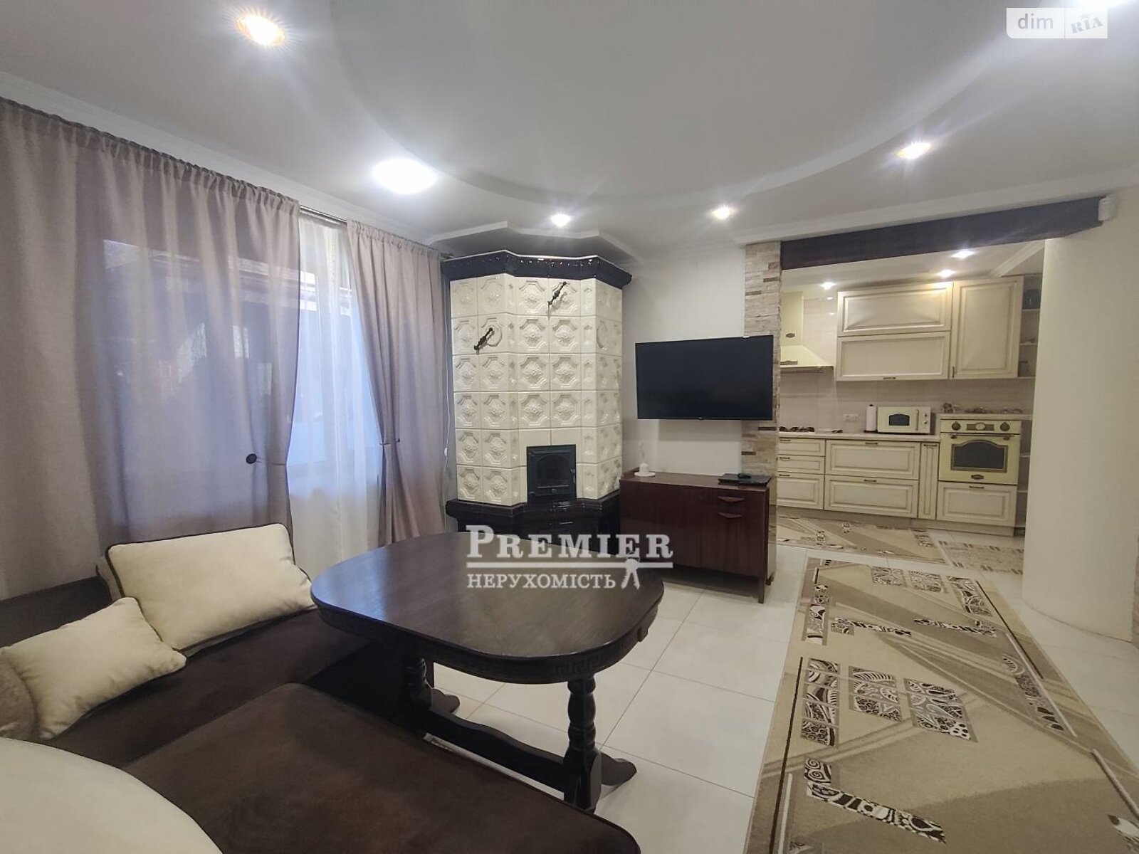 одноэтажный дом с гаражом, 138.8 кв. м, кирпич. Продажа в Фонтанке фото 1